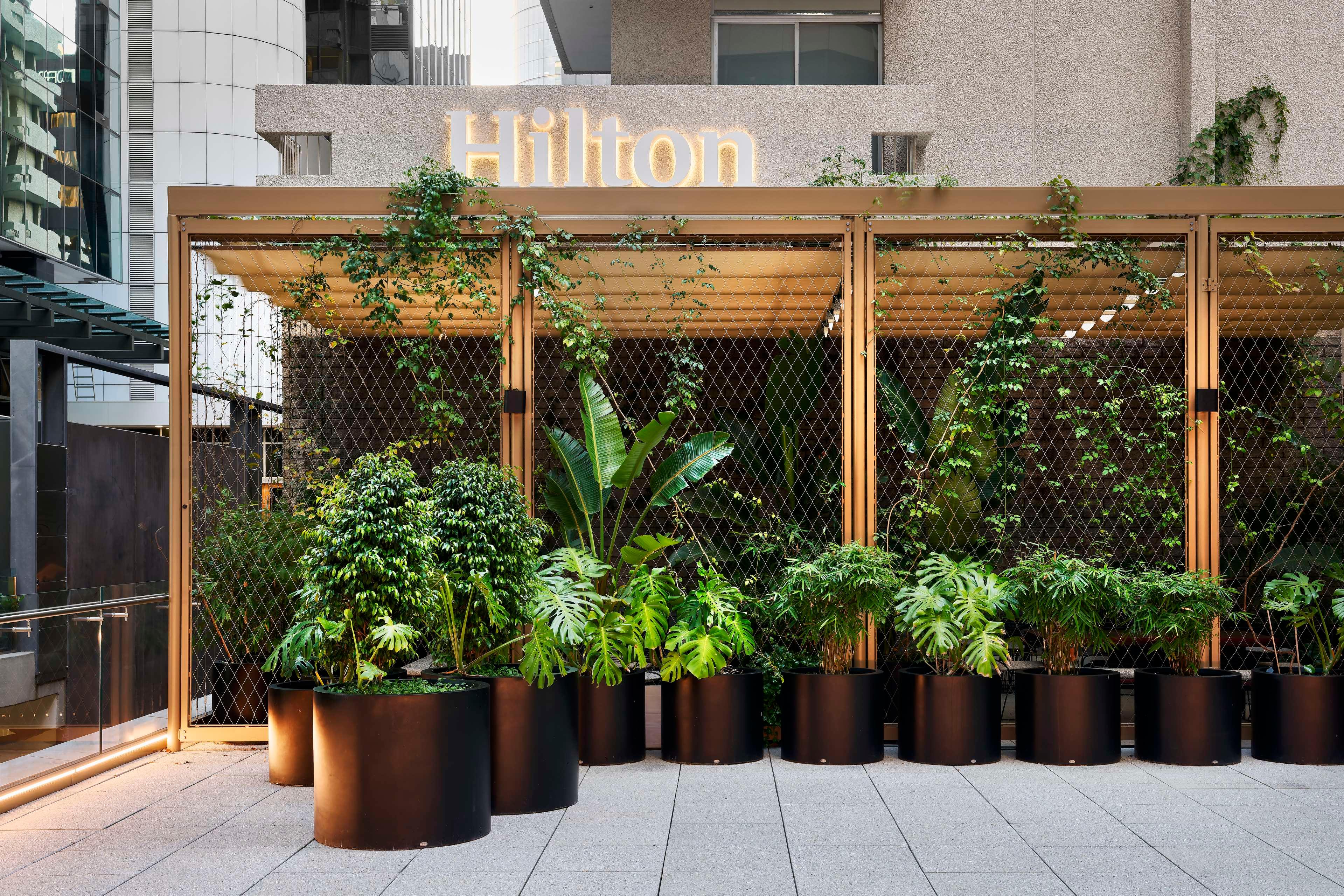 Stay in style at Hilton Perth Parmelia