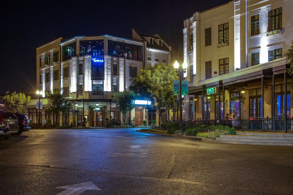 Stay in style at River Inn of Harbor Town