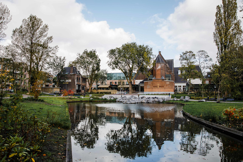 Stay in style at Arena