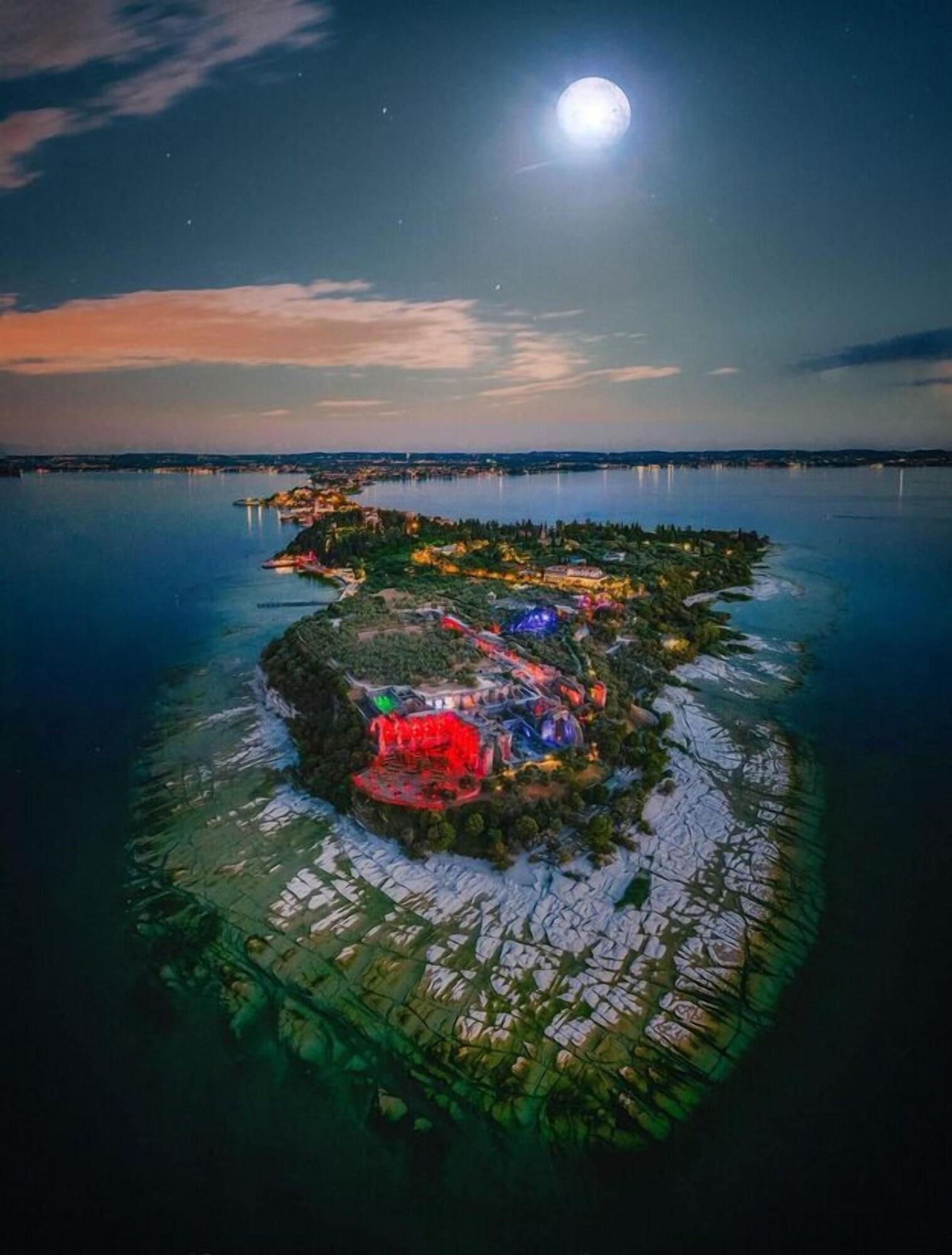 Stay in style at Hotel Mavino