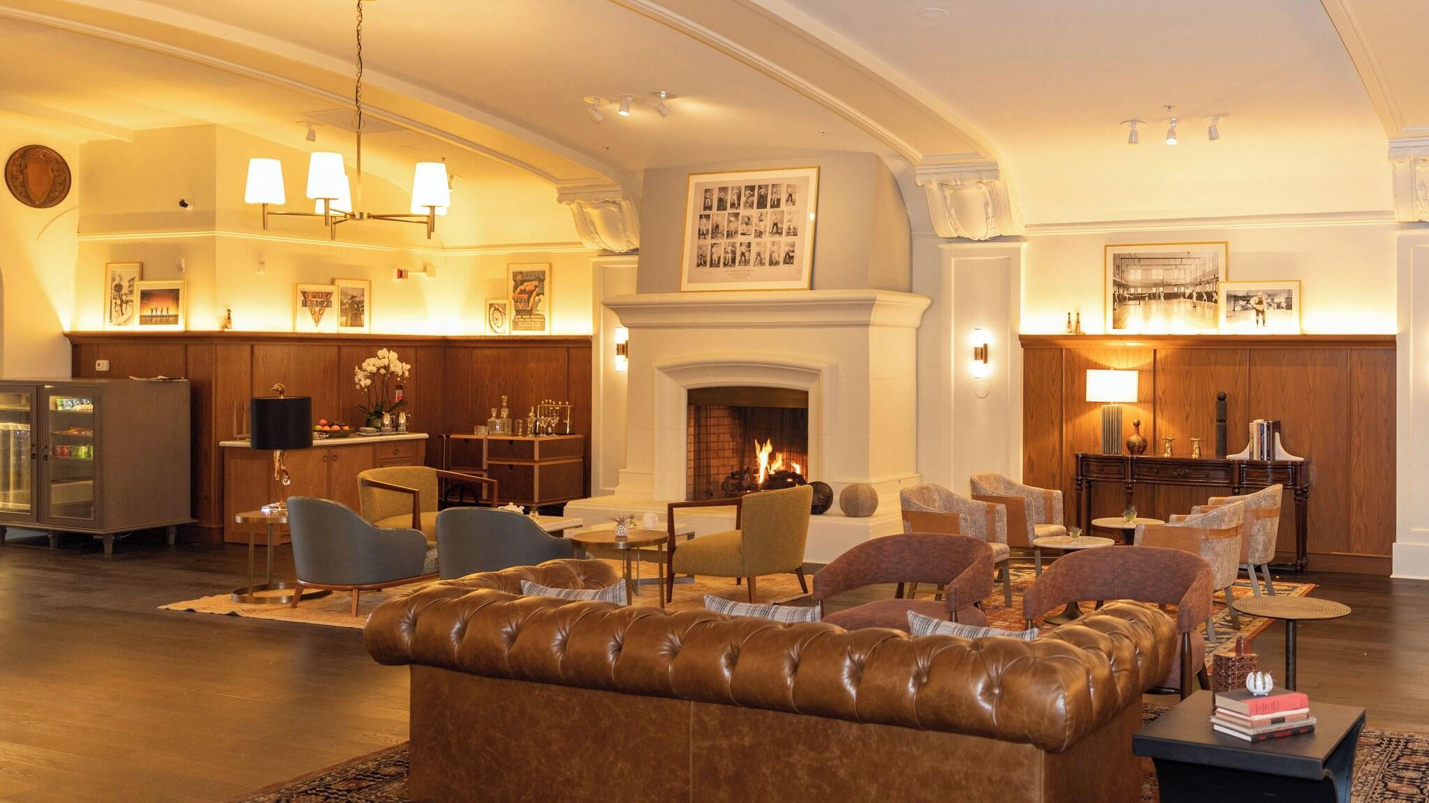 Stay in style at Harbor Court Hotel