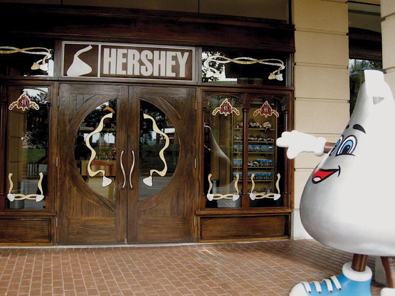 Stay in style at Sheraton Fallsview Hotel