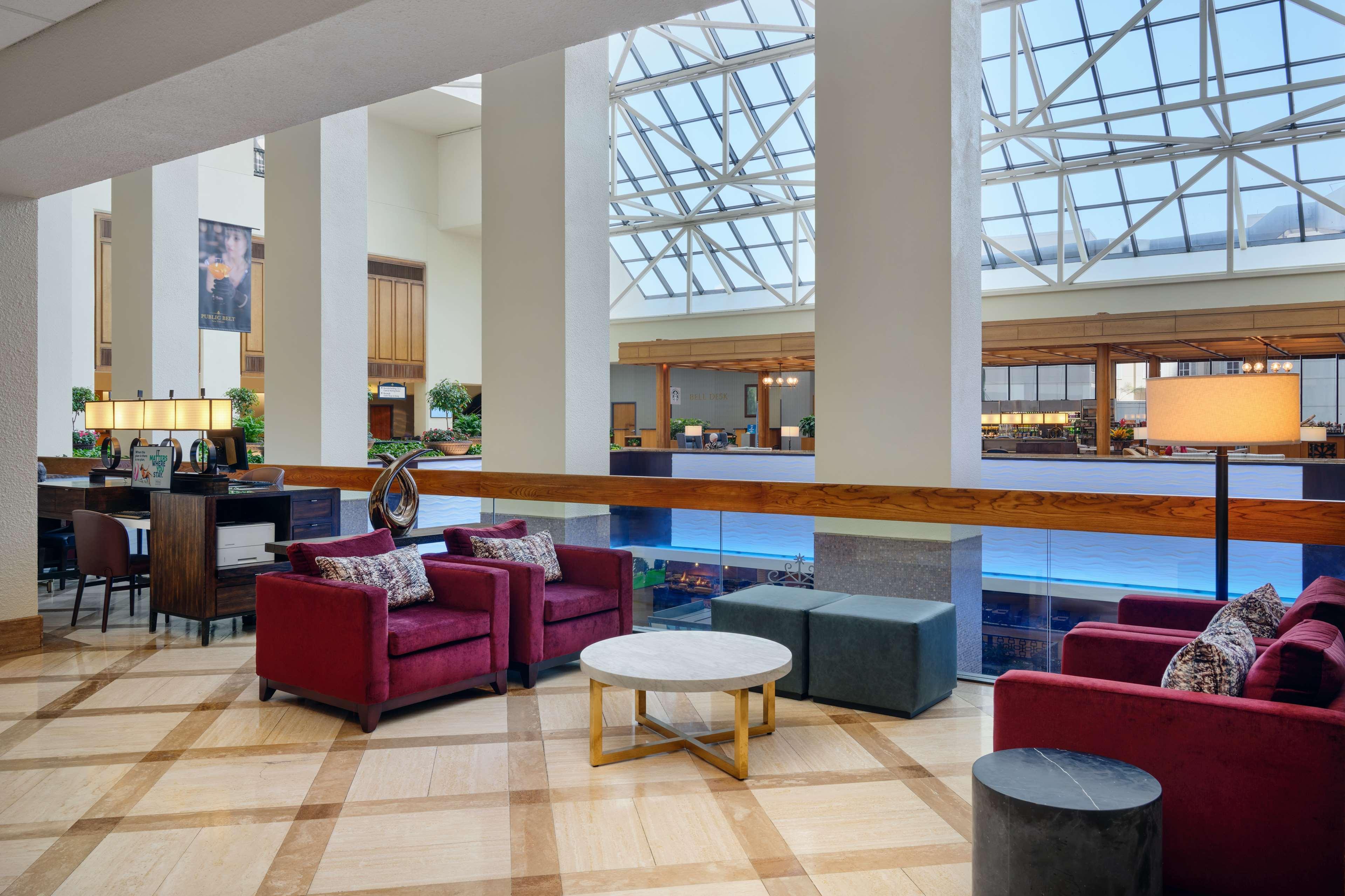 Stay in style at Hilton New Orleans Riverside