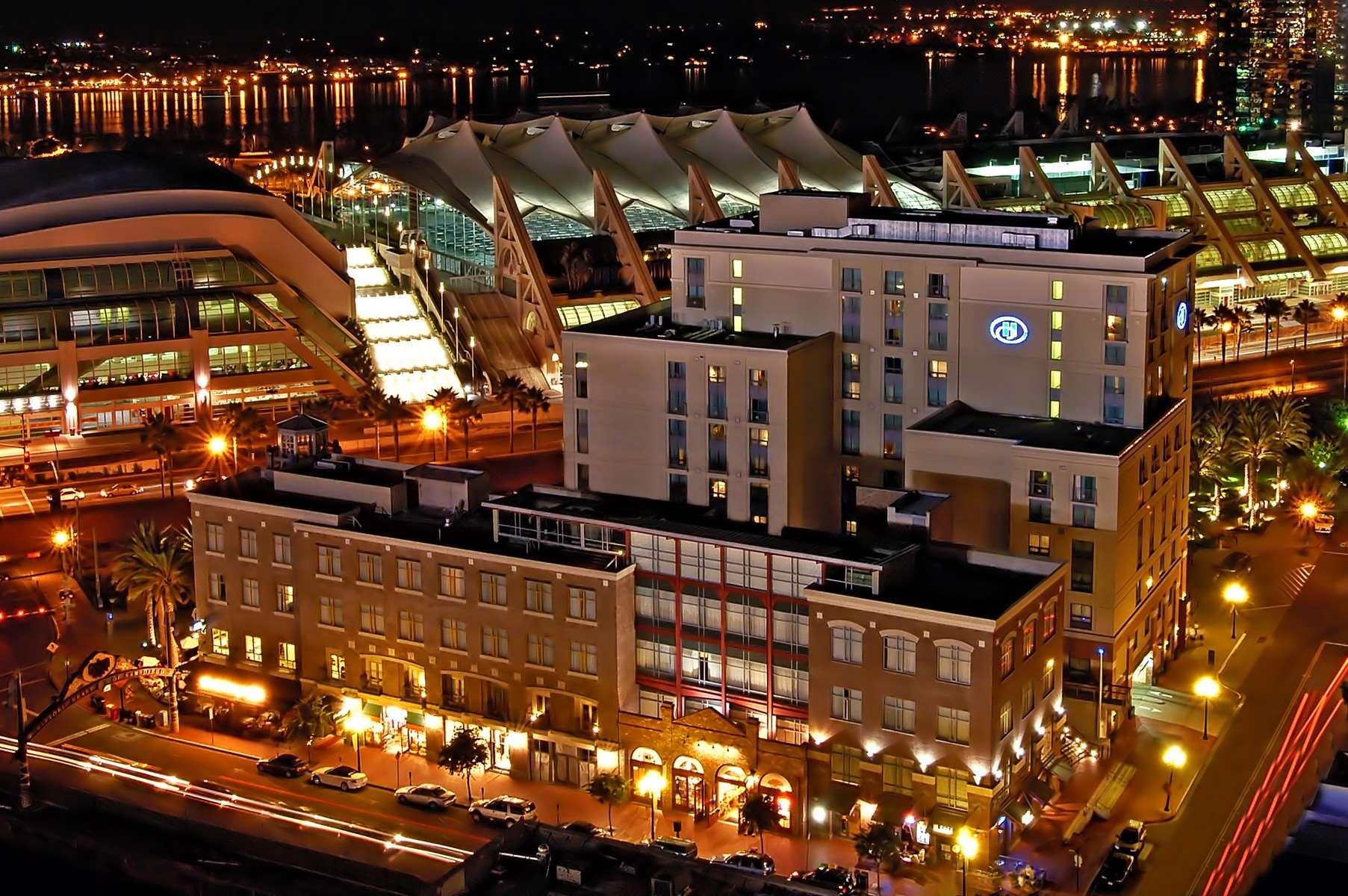 Stay in style at Hilton San Diego Gaslamp Quarter