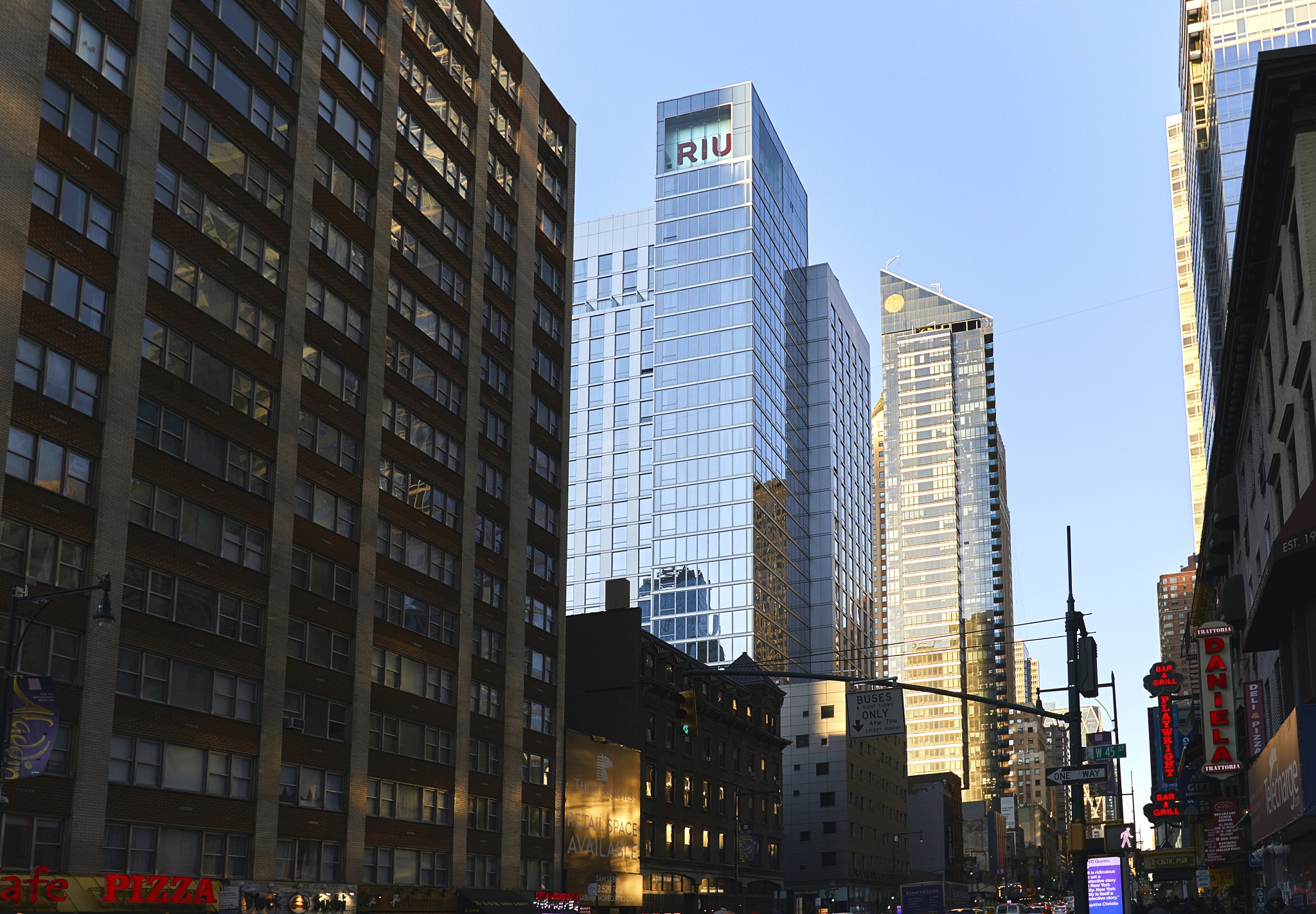 Stay in style at Hotel Riu Plaza New York Times Square