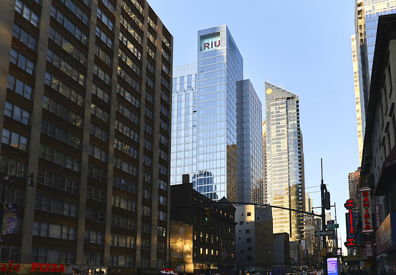 Stay in style at Hotel Riu Plaza New York Times Square