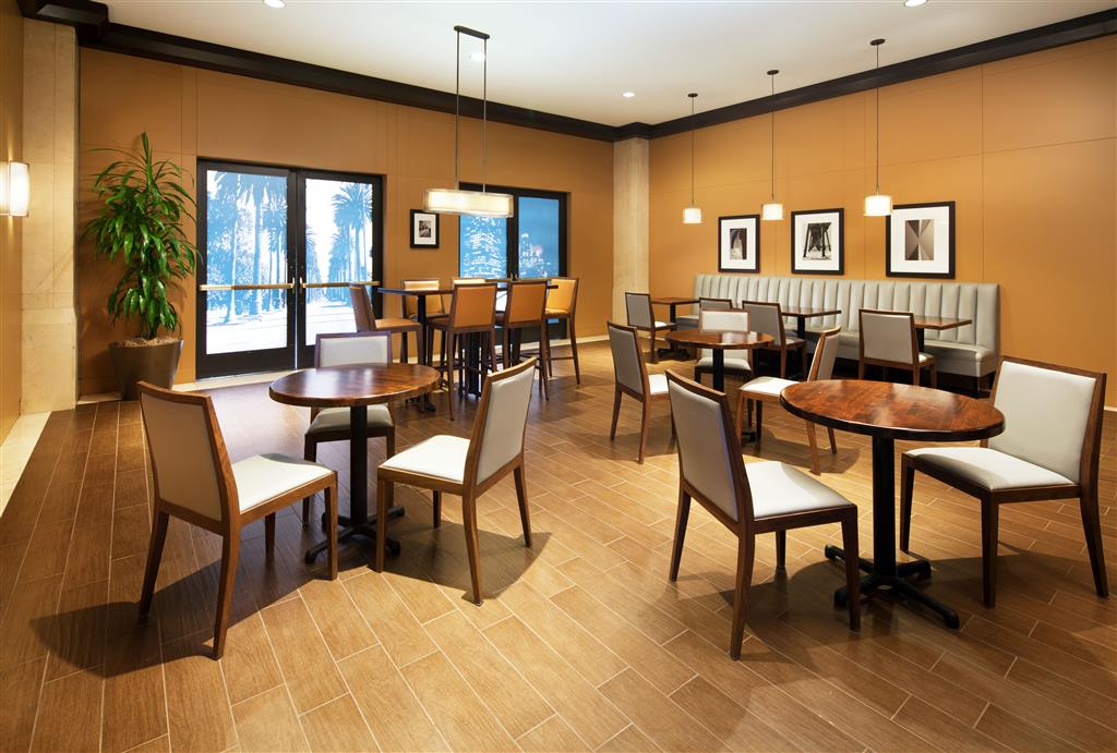 Stay in style at The Westin Los Angeles Airport