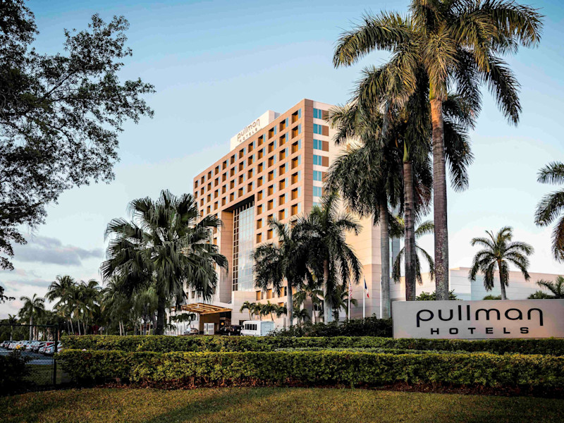 Stay in style at Pullman Miami Airport