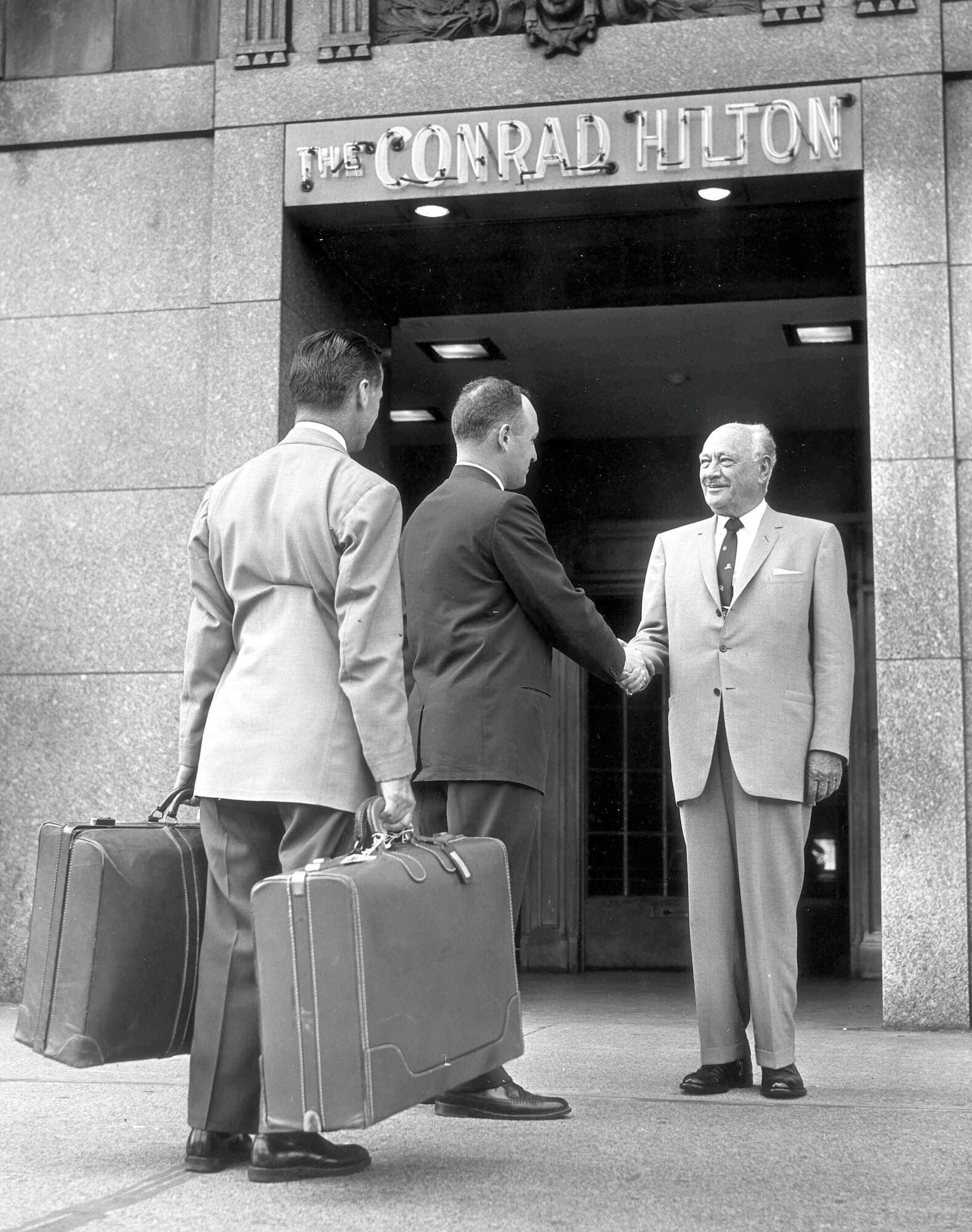 Stay in style at Hilton Chicago