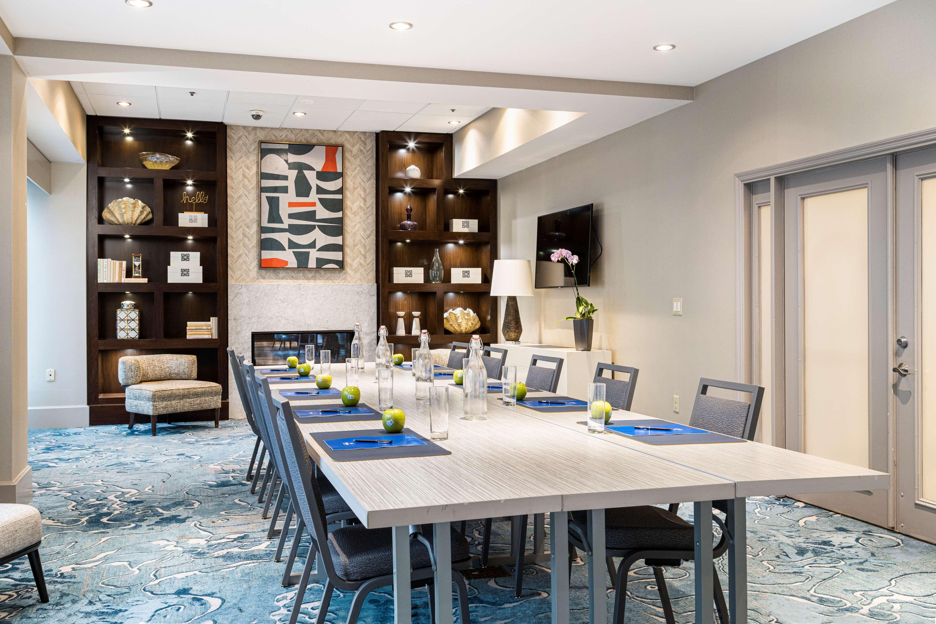 Stay in style at Hilton Tampa Downtown