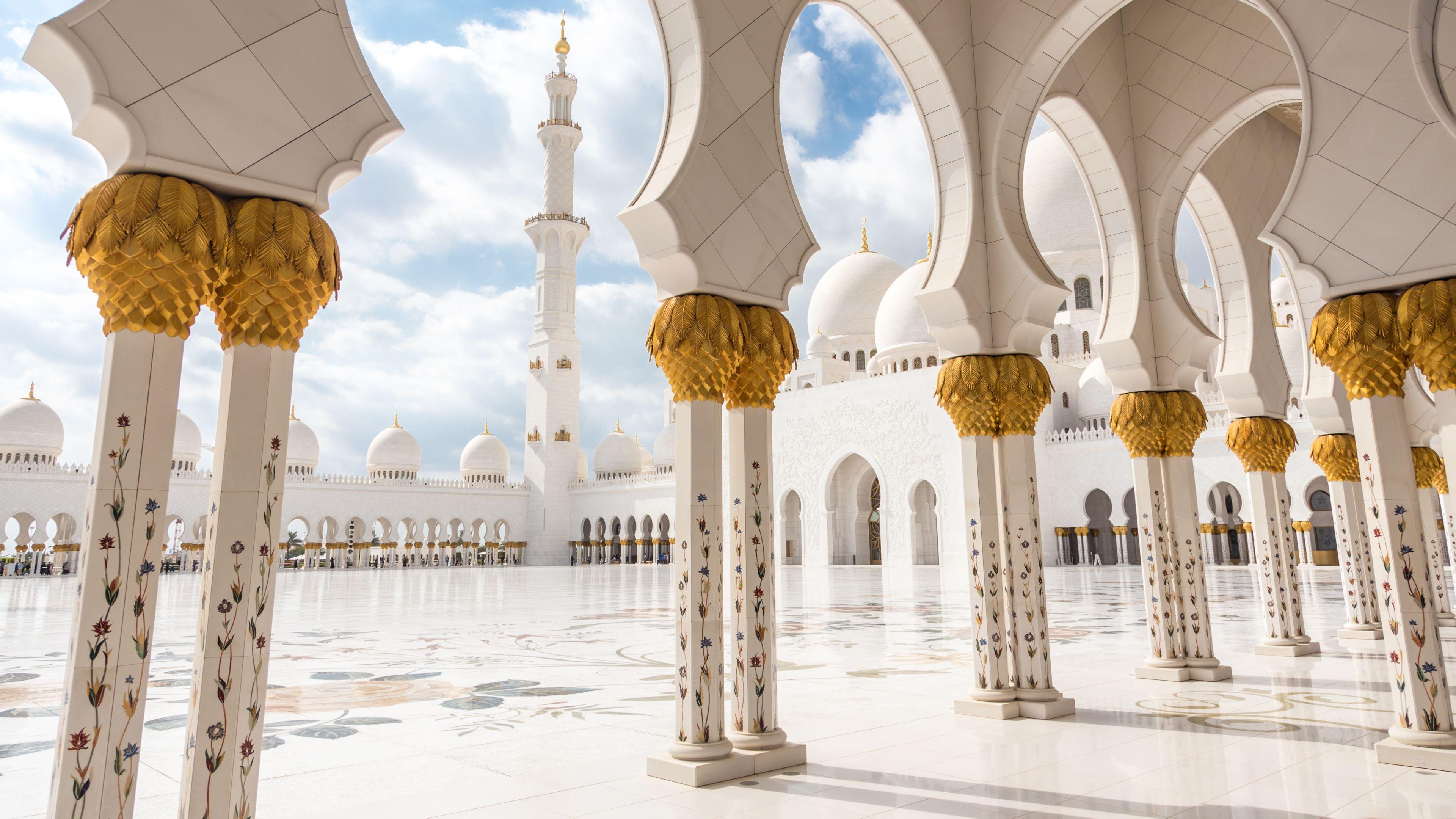 Stay in style at Intercontinental Abu Dhabi