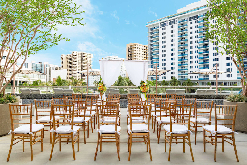 Stay in style at The Gates Hotel South Beach - A Doubletree by Hilton