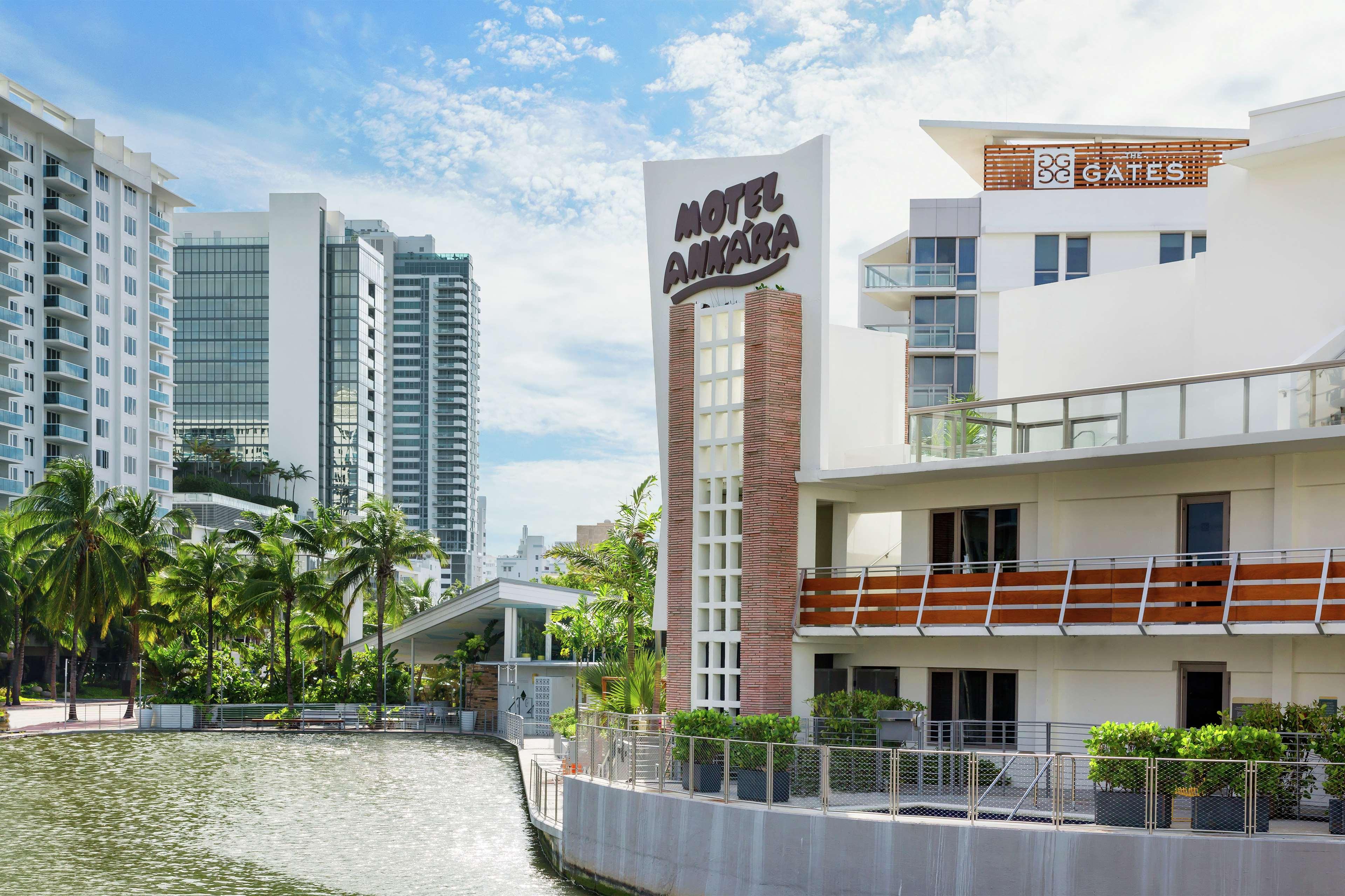 Stay in style at The Gates Hotel South Beach - A Doubletree by Hilton