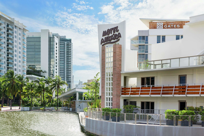 Stay in style at The Gates Hotel South Beach - A Doubletree by Hilton