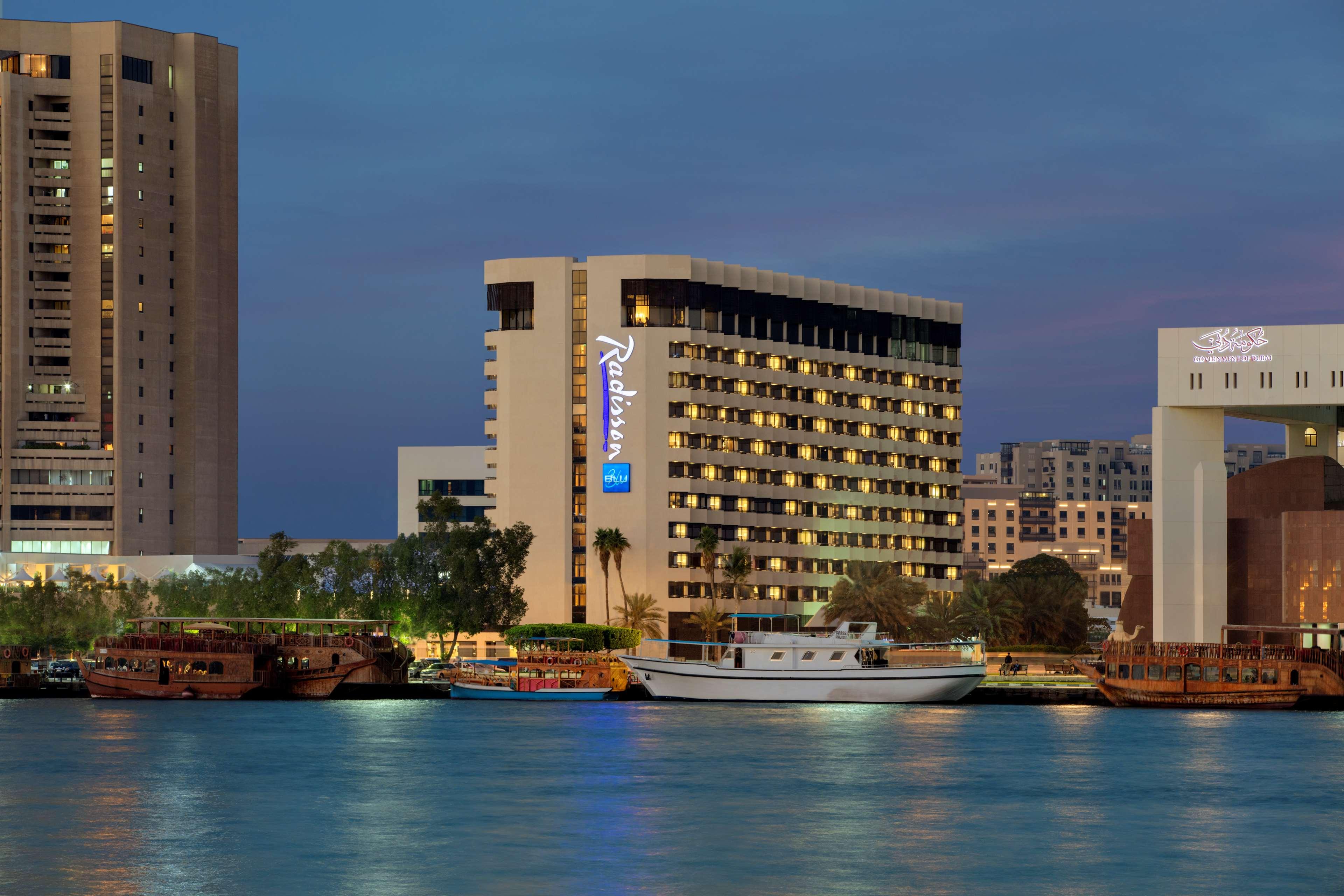 Stay in style at Radisson Blu Hotel Dubai Deira Creek
