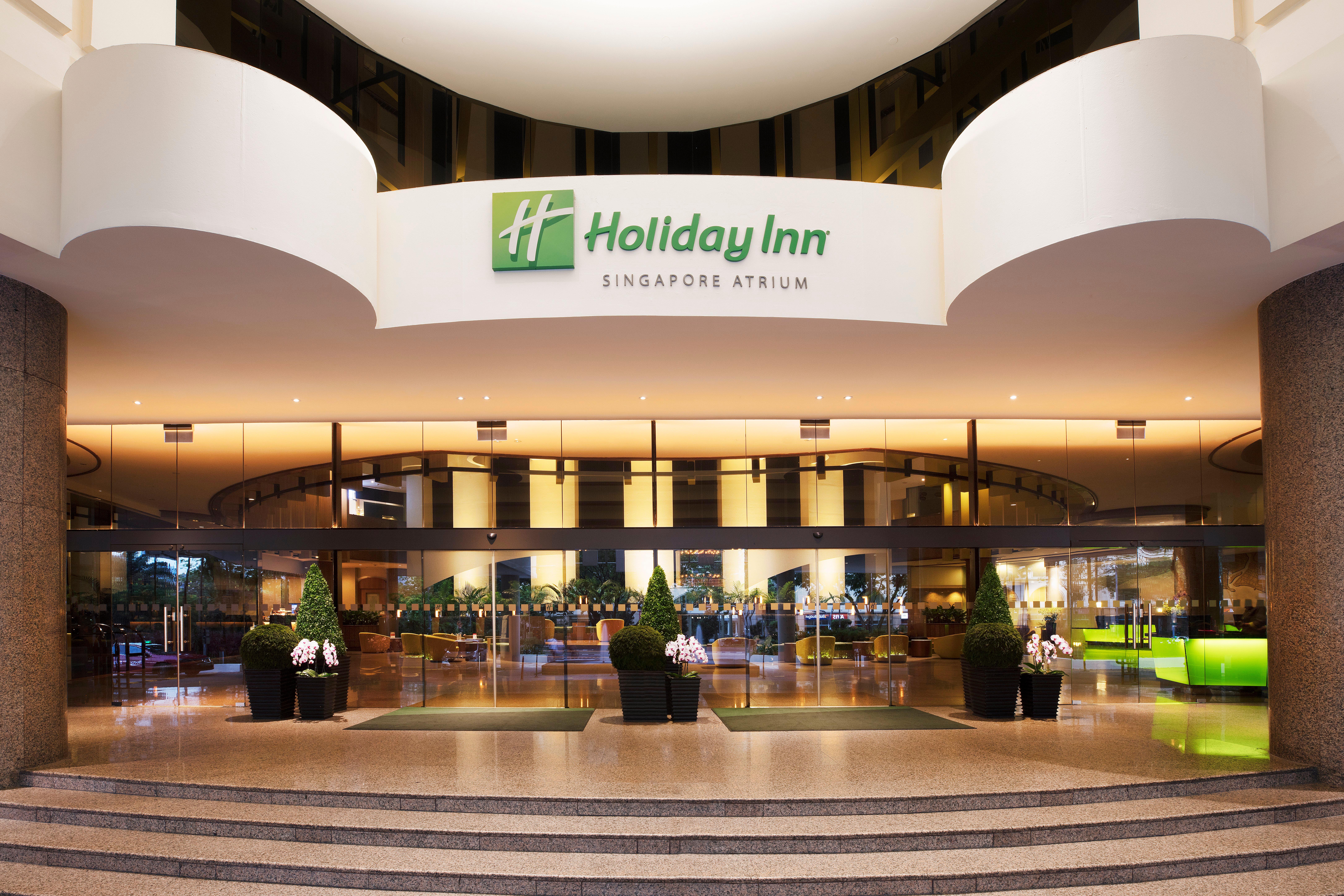 Stay in style at Holiday Inn Atrium