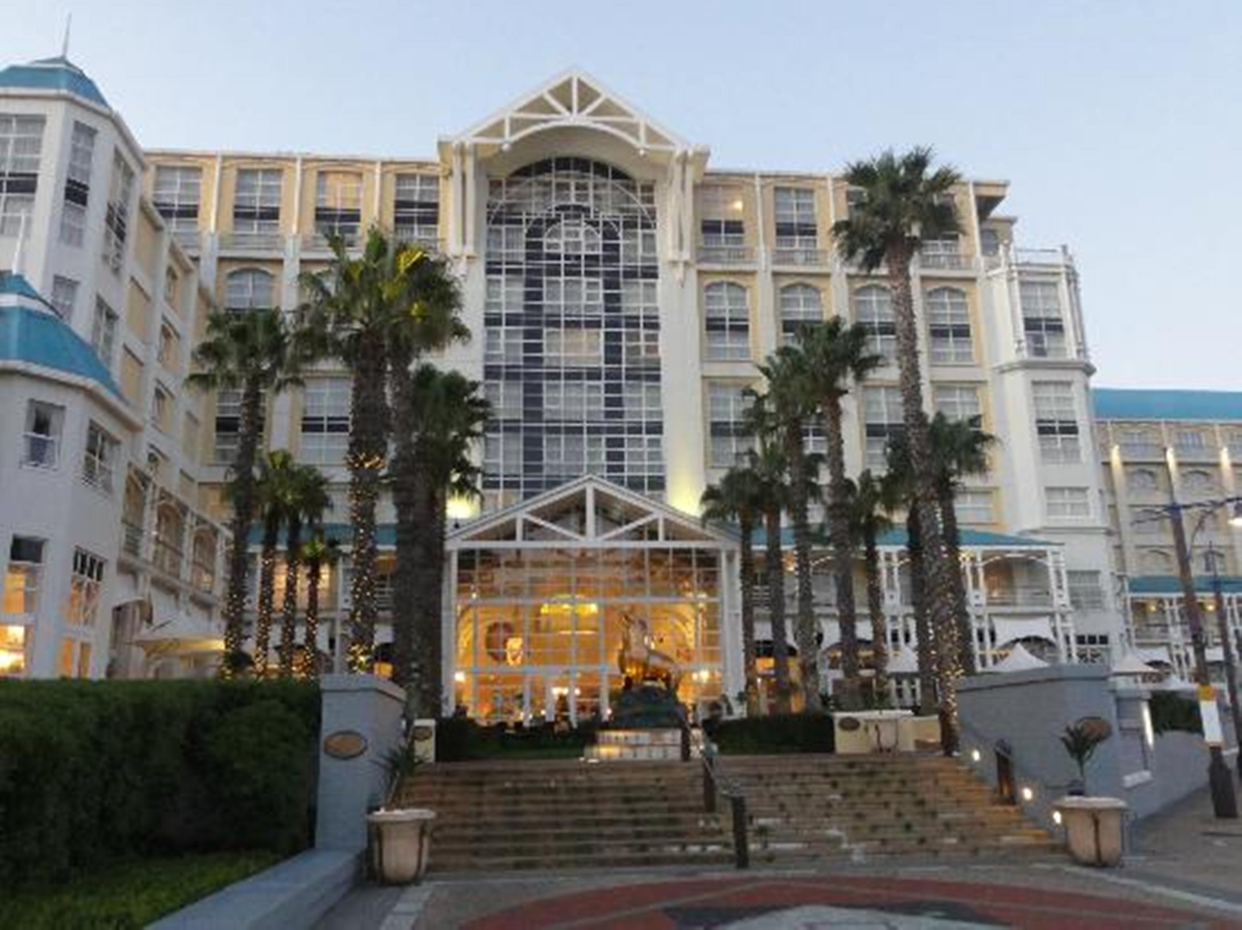 Stay in style at InterContinental Table Bay Cape Town