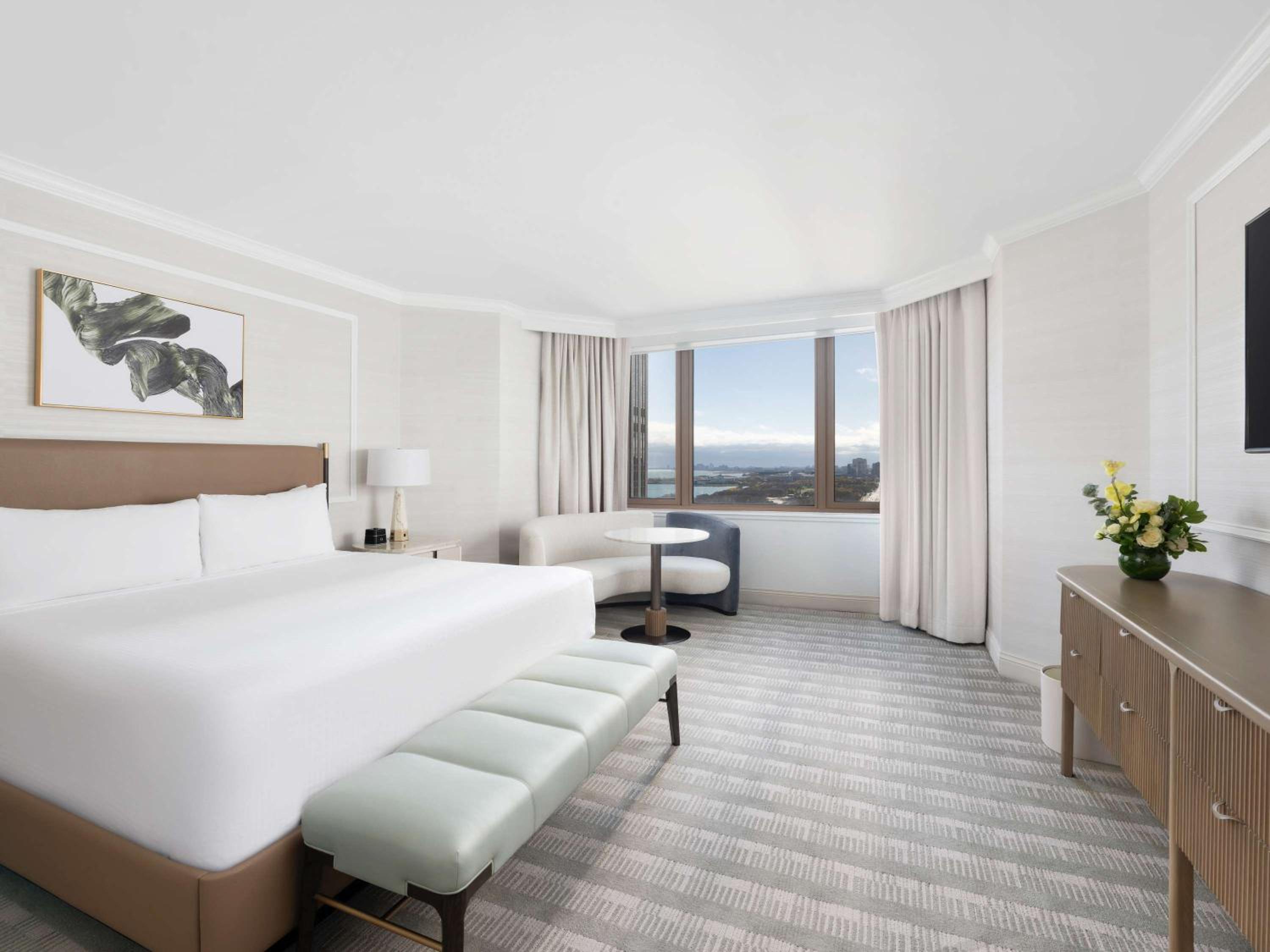 Stay in style at Fairmont Chicago - Millennium Park