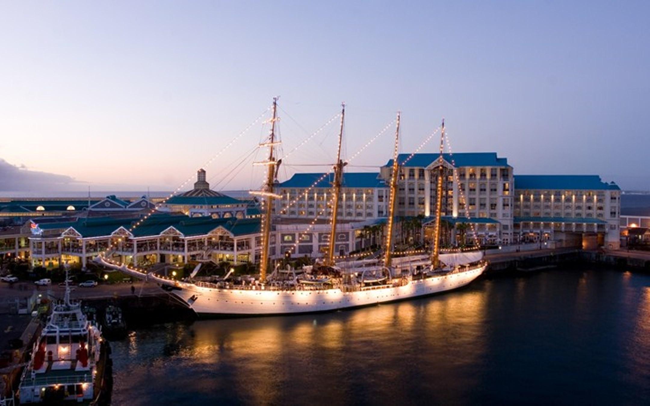 Stay in style at InterContinental Table Bay Cape Town