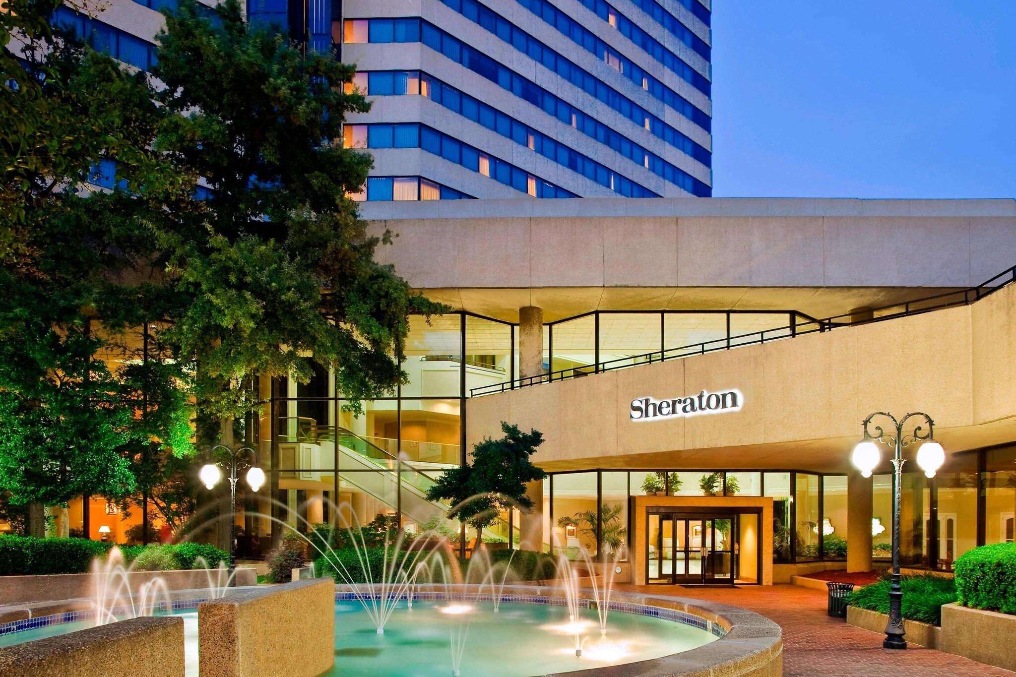 Stay in style at Sheraton Memphis Downtown Hotel