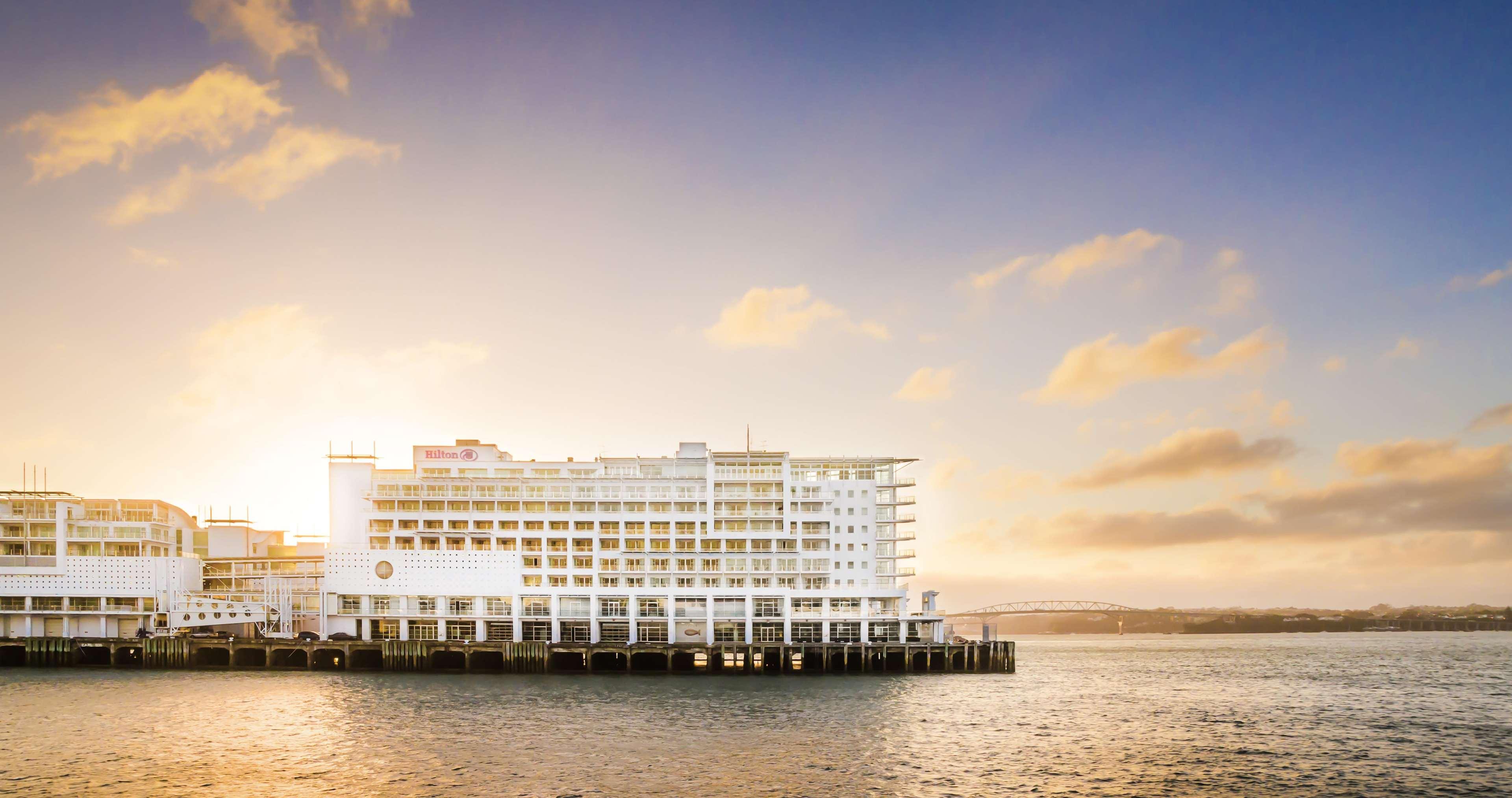 Stay in style at Hilton Auckland