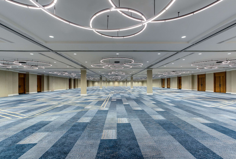 Stay in style at Hilton New Orleans Riverside