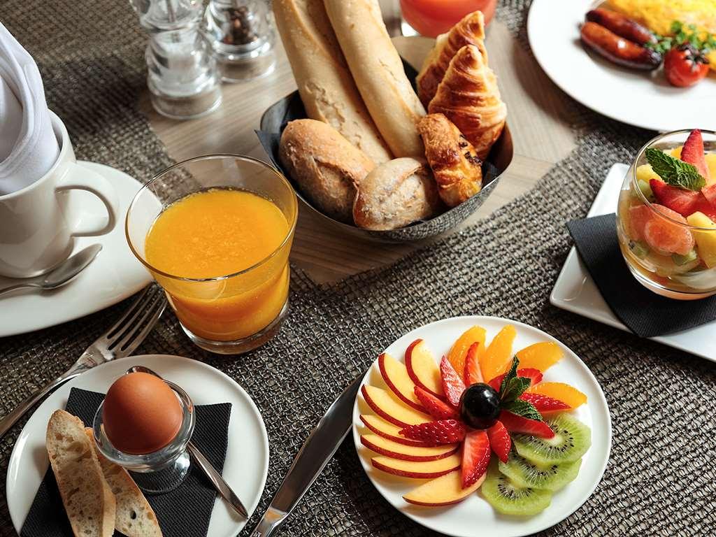 Stay in style at Grand Hôtel Roi René Aix-en-Provence CTR – MGallery