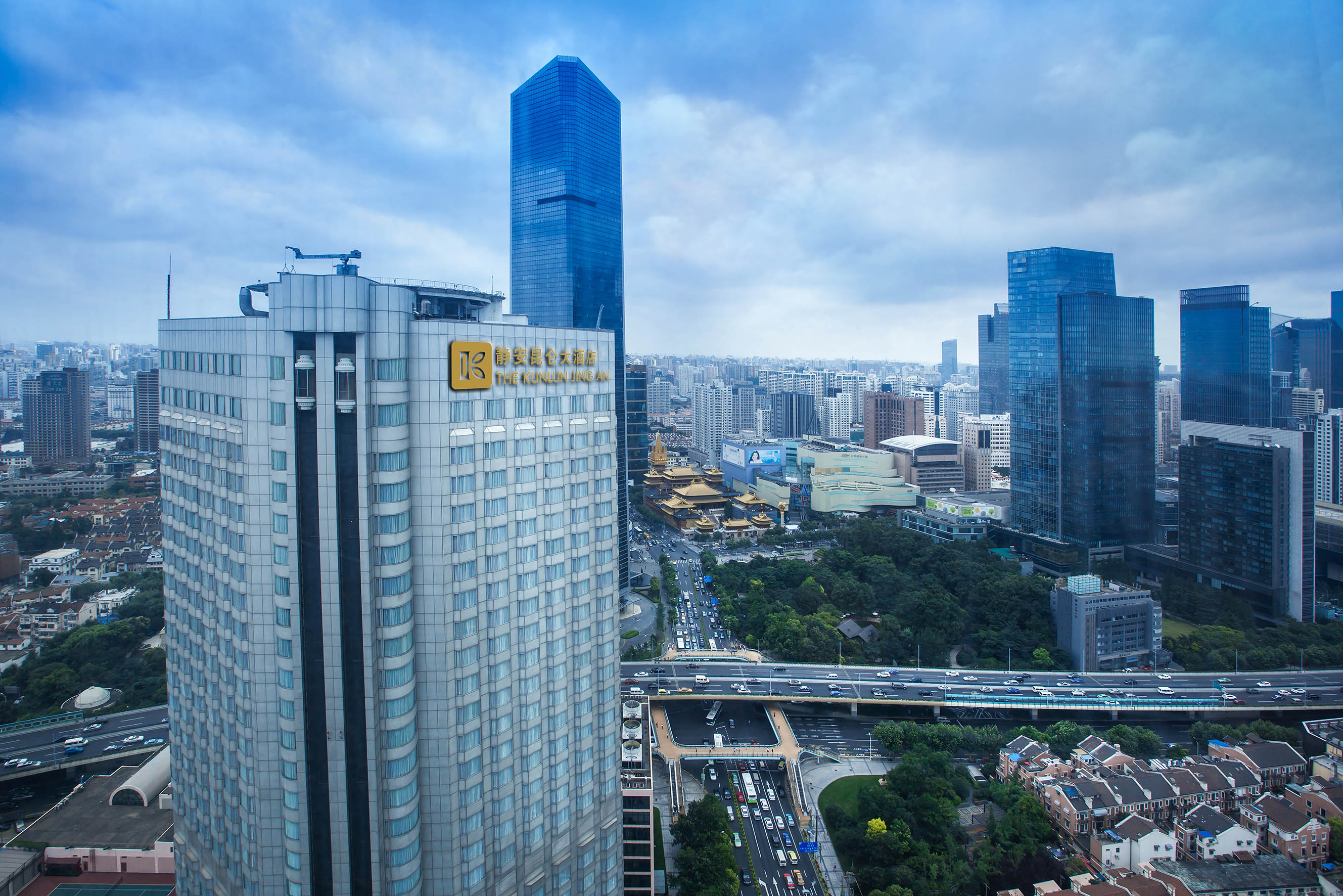 Stay in style at The Kunlun Jing An