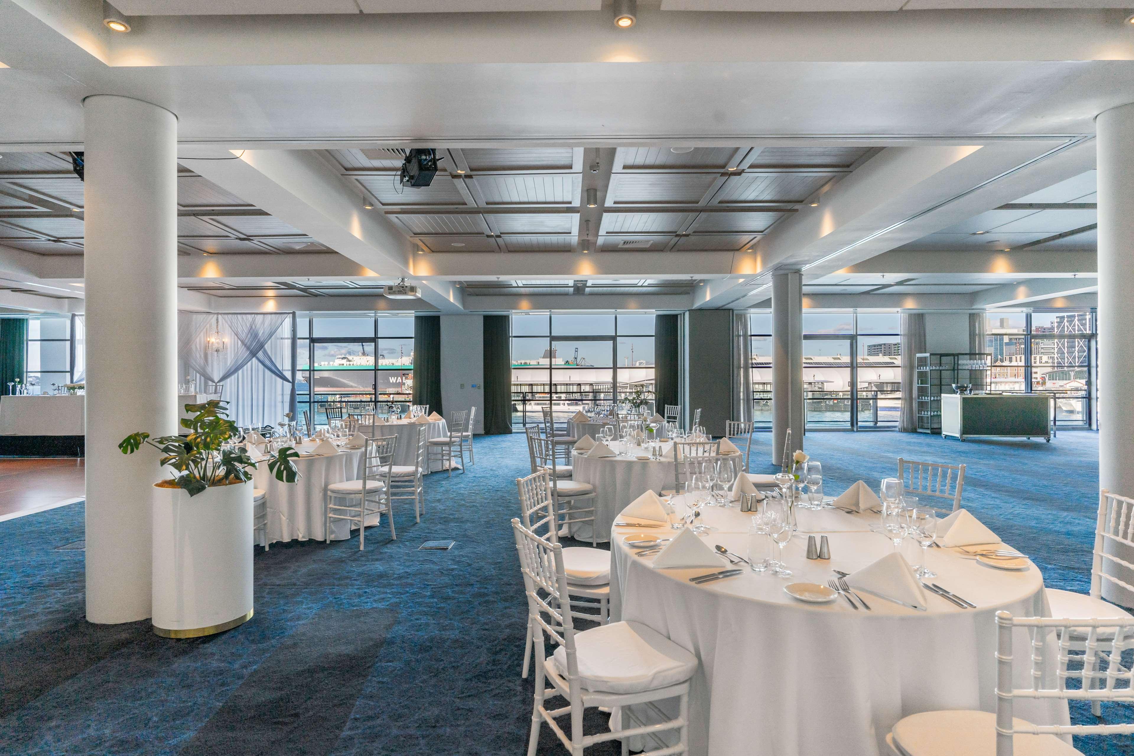Stay in style at Hilton Auckland