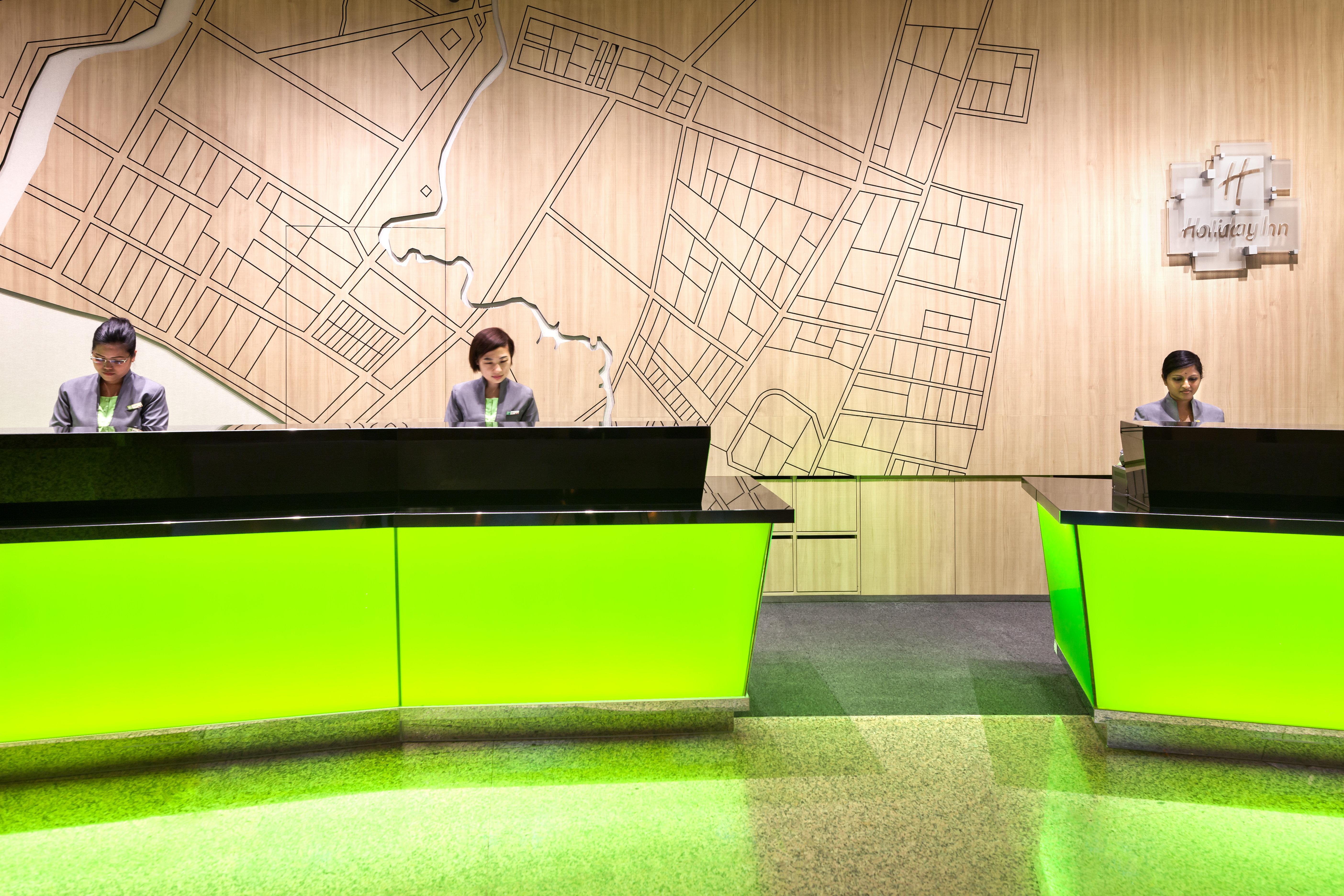 Stay in style at Holiday Inn Atrium