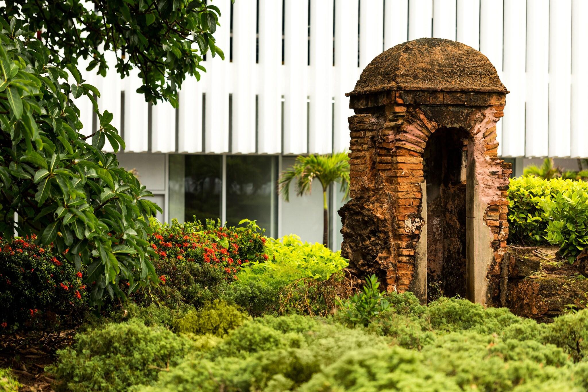 Stay in style at Caribe Hilton