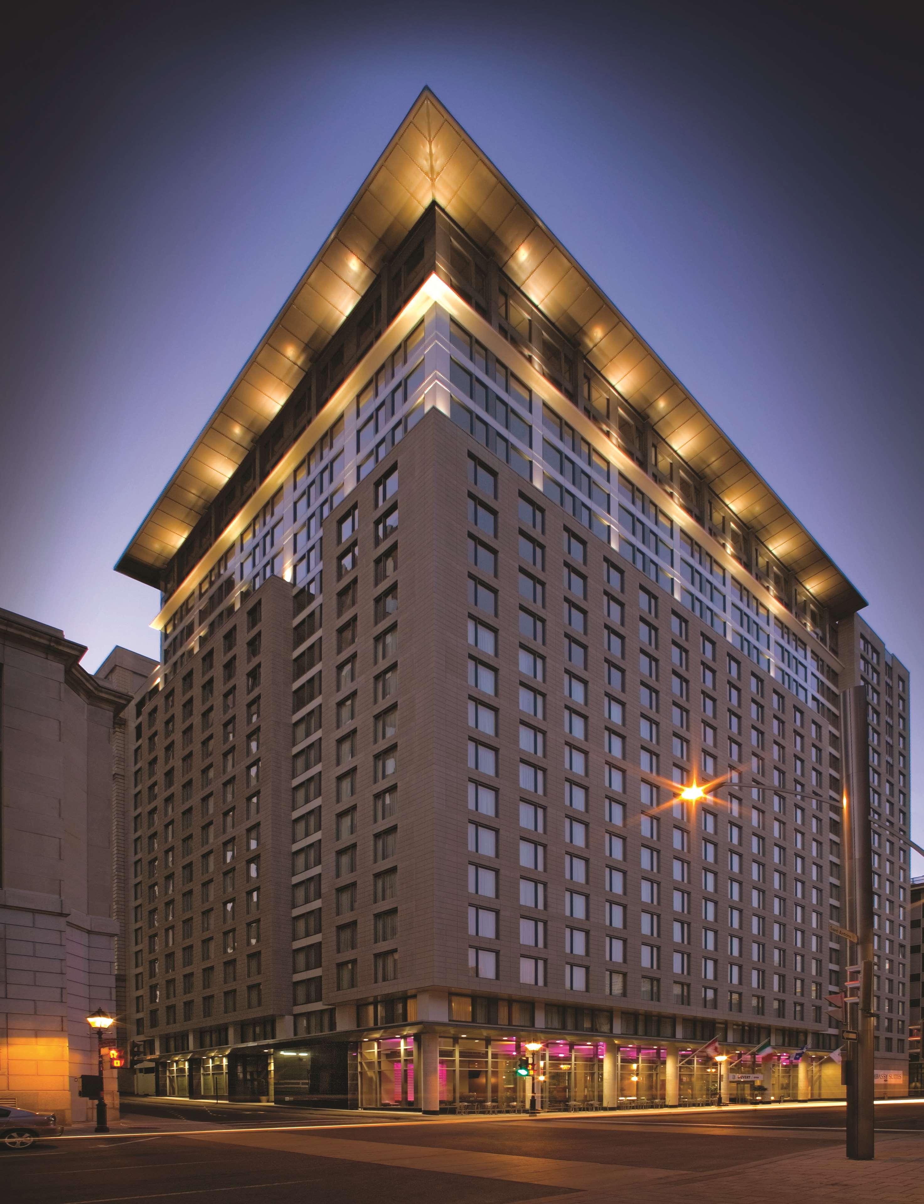 Stay in style at Embassy Suites by Hilton Montreal