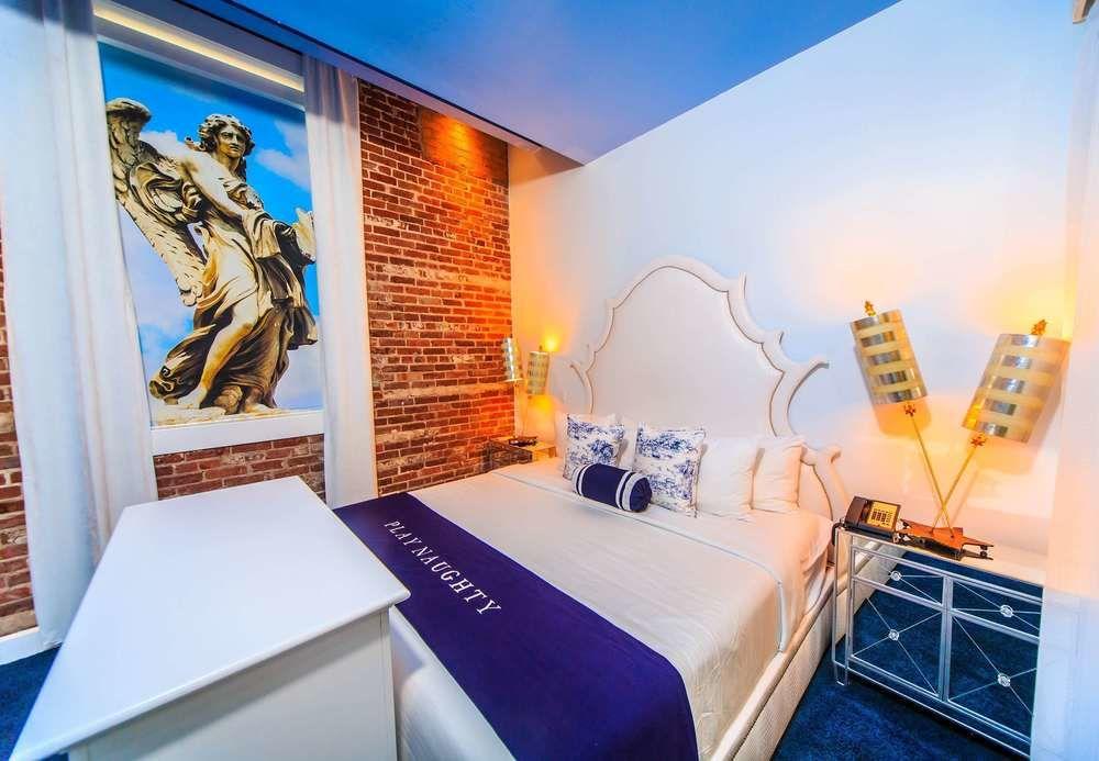 Stay in style at The Saint Hotel, Autograph Collection