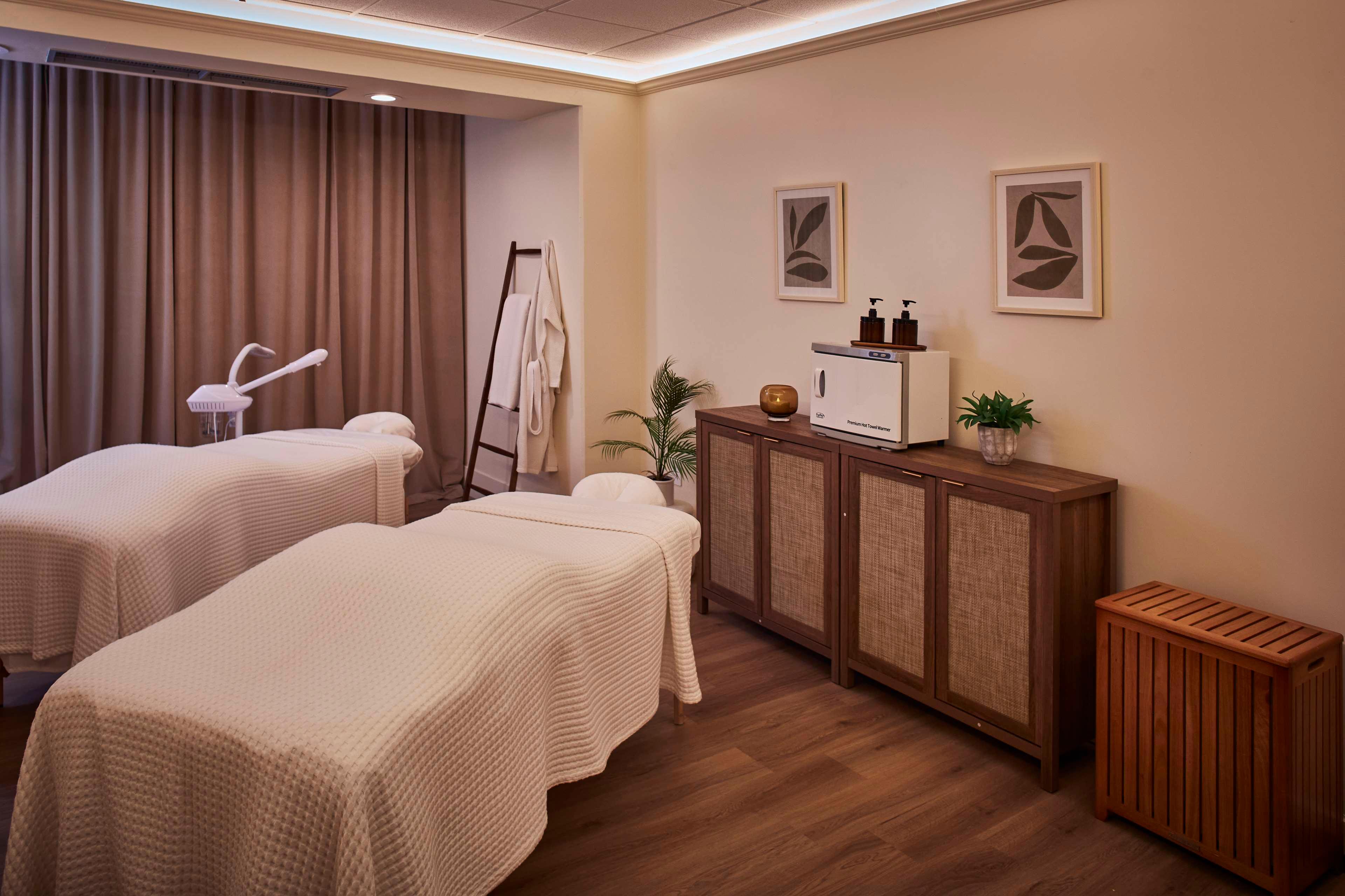 Stay in style at Hilton Waikiki Beach