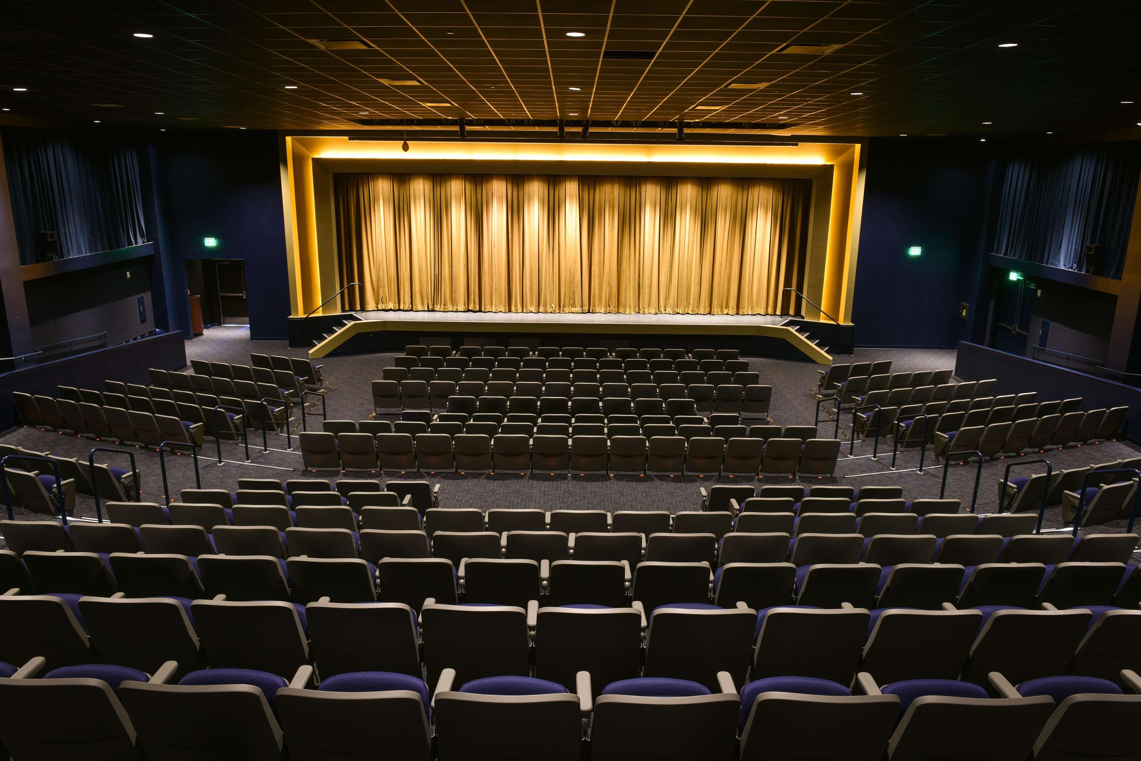 Stay in style at The Guest House at Graceland