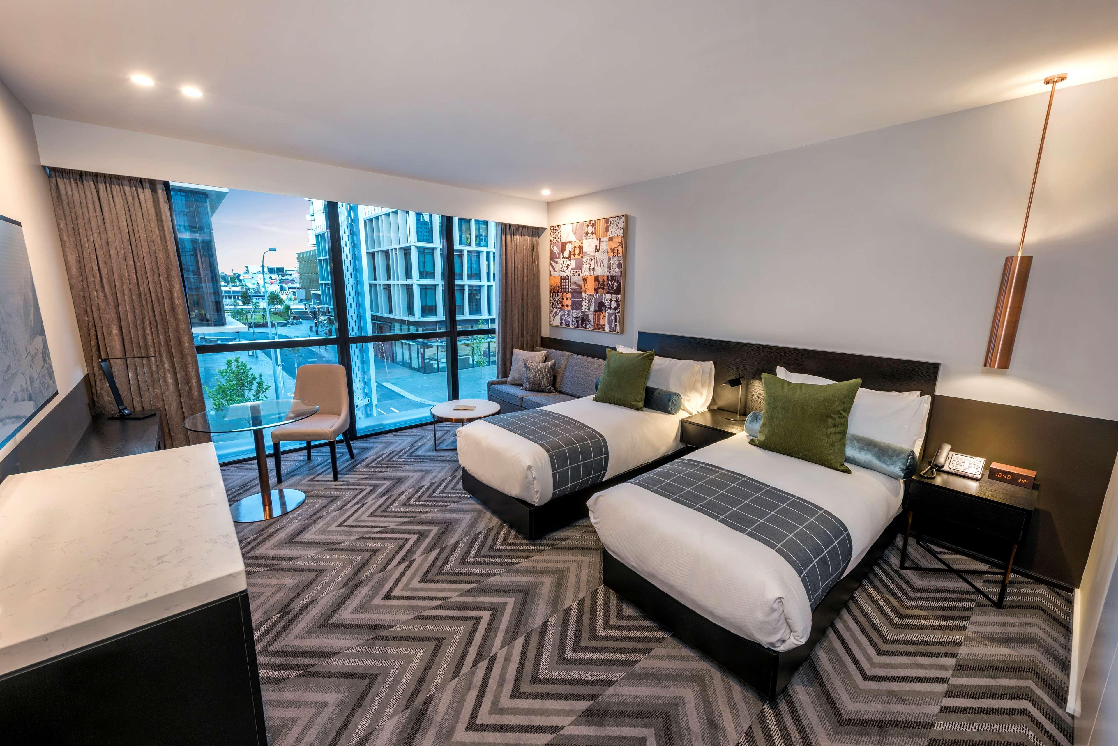 Stay in style at Rydges Perth Kings Square
