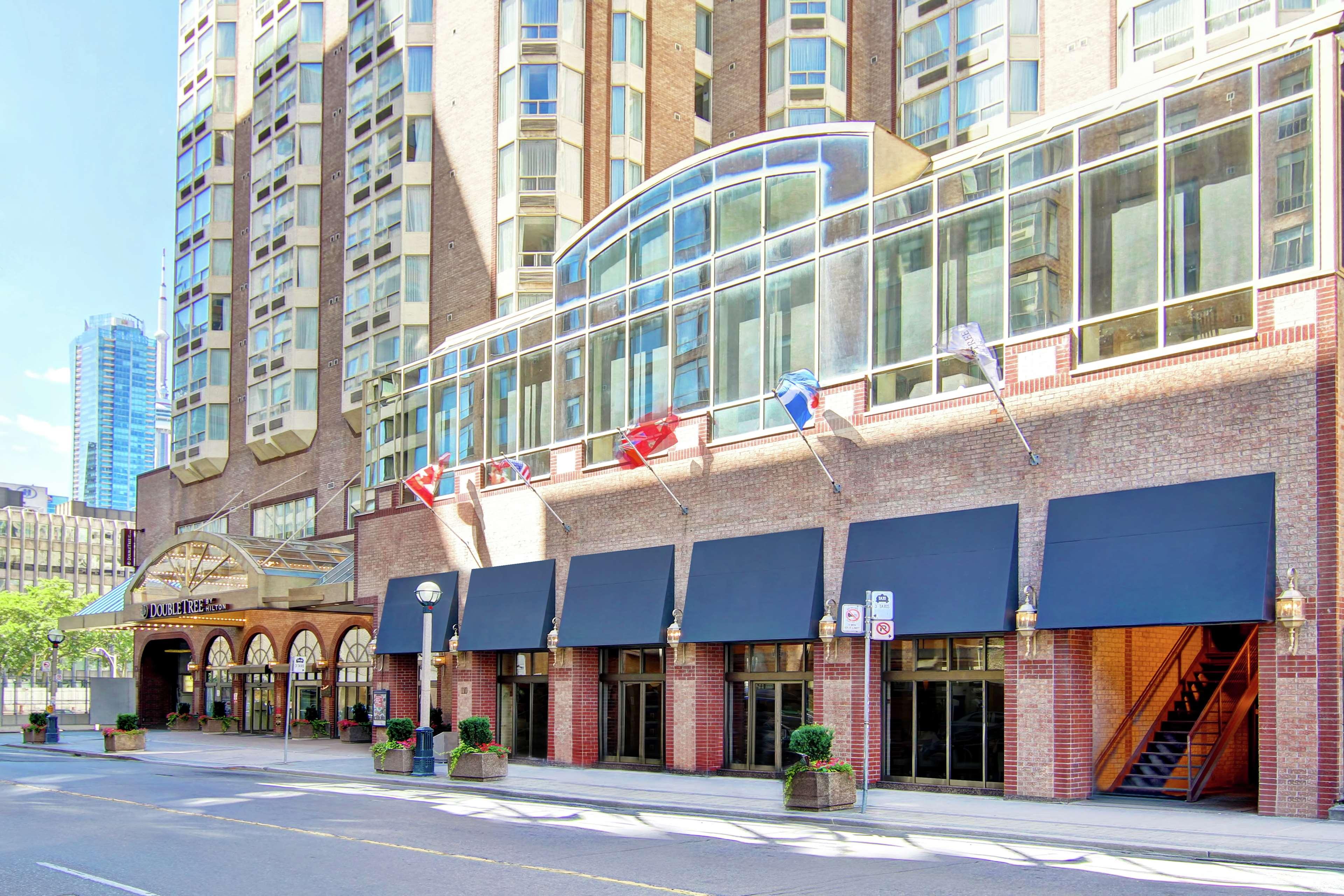 Stay in style at DoubleTree by Hilton Hotel Toronto Downtown