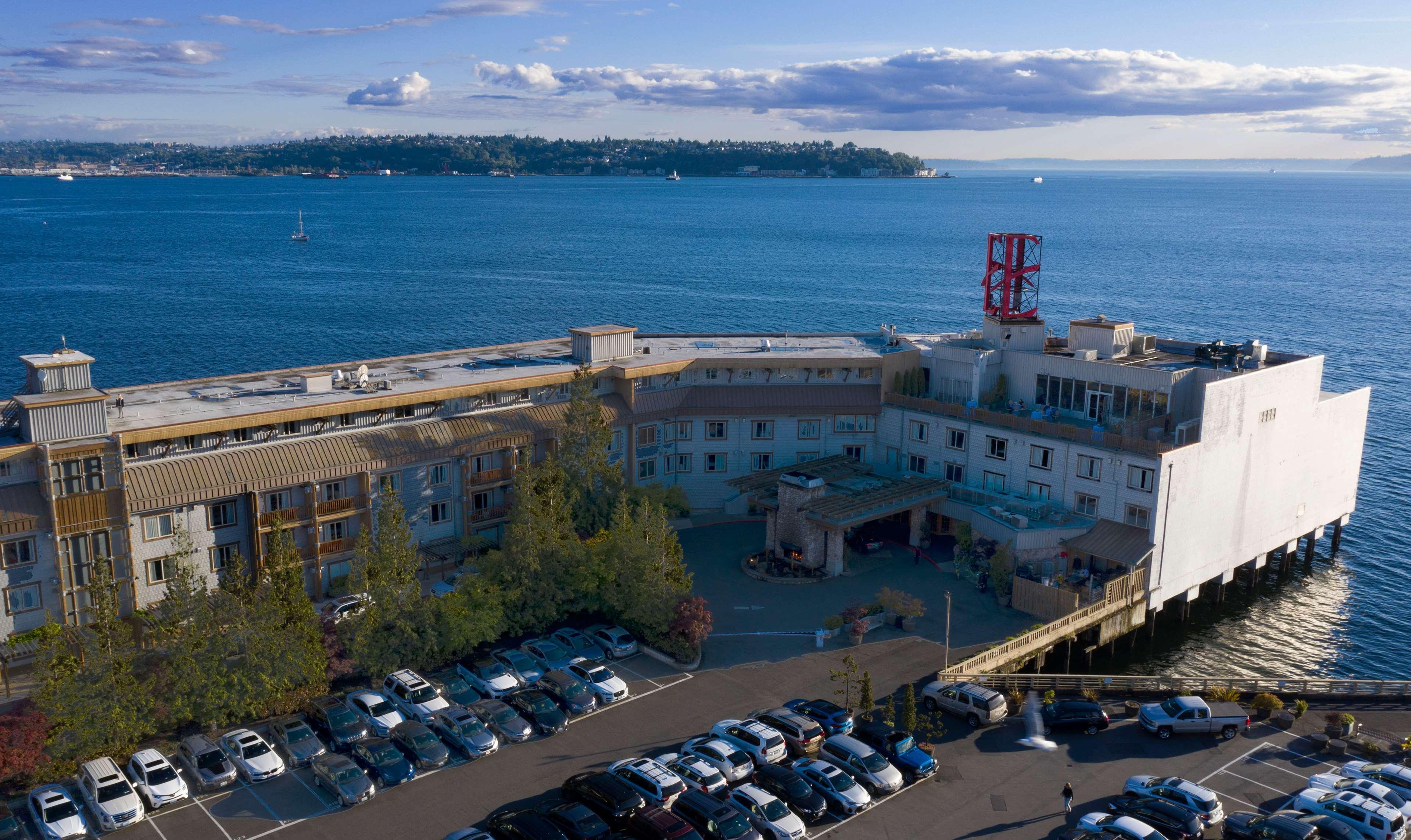 Stay in style at The Edgewater Hotel