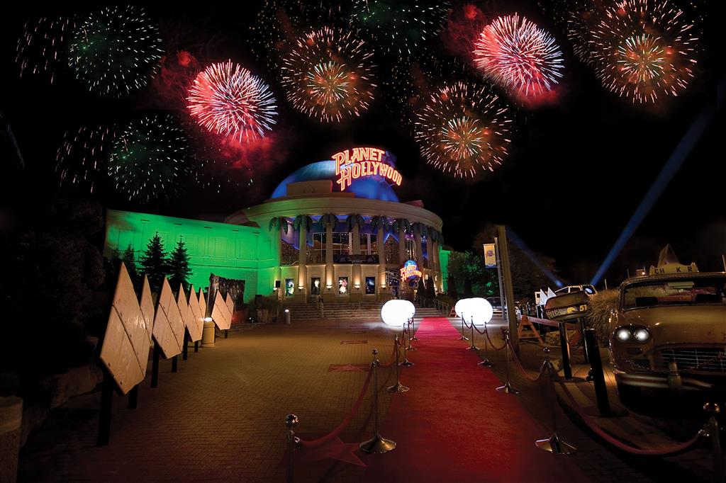 Stay in style at Sheraton Fallsview Hotel