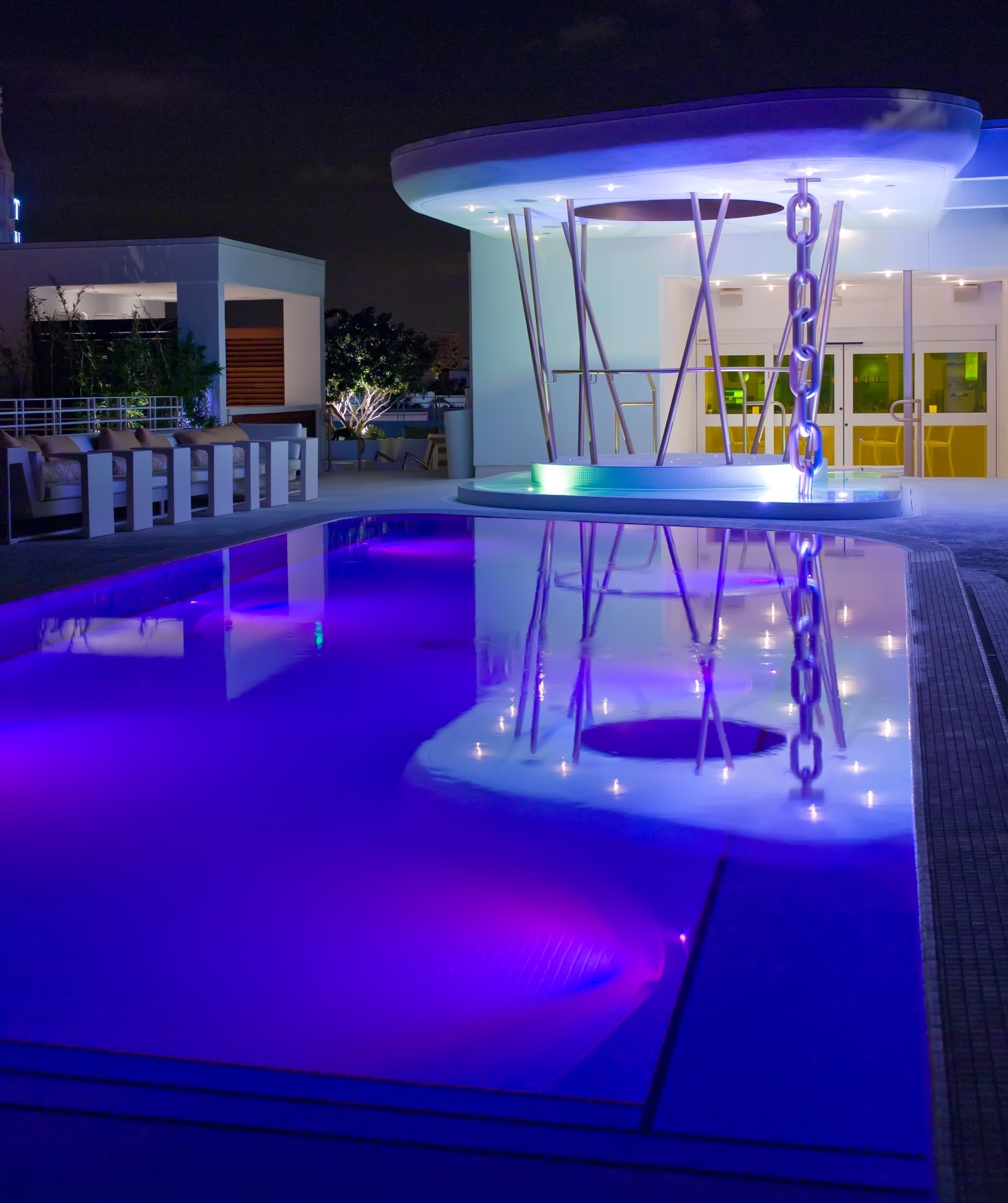 Stay in style at Dream South Beach Miami
