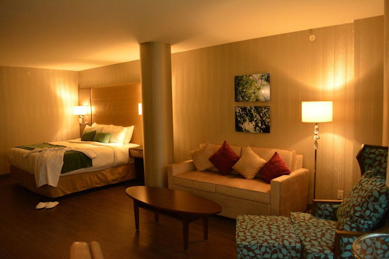 Stay in style at BLU Vancouver