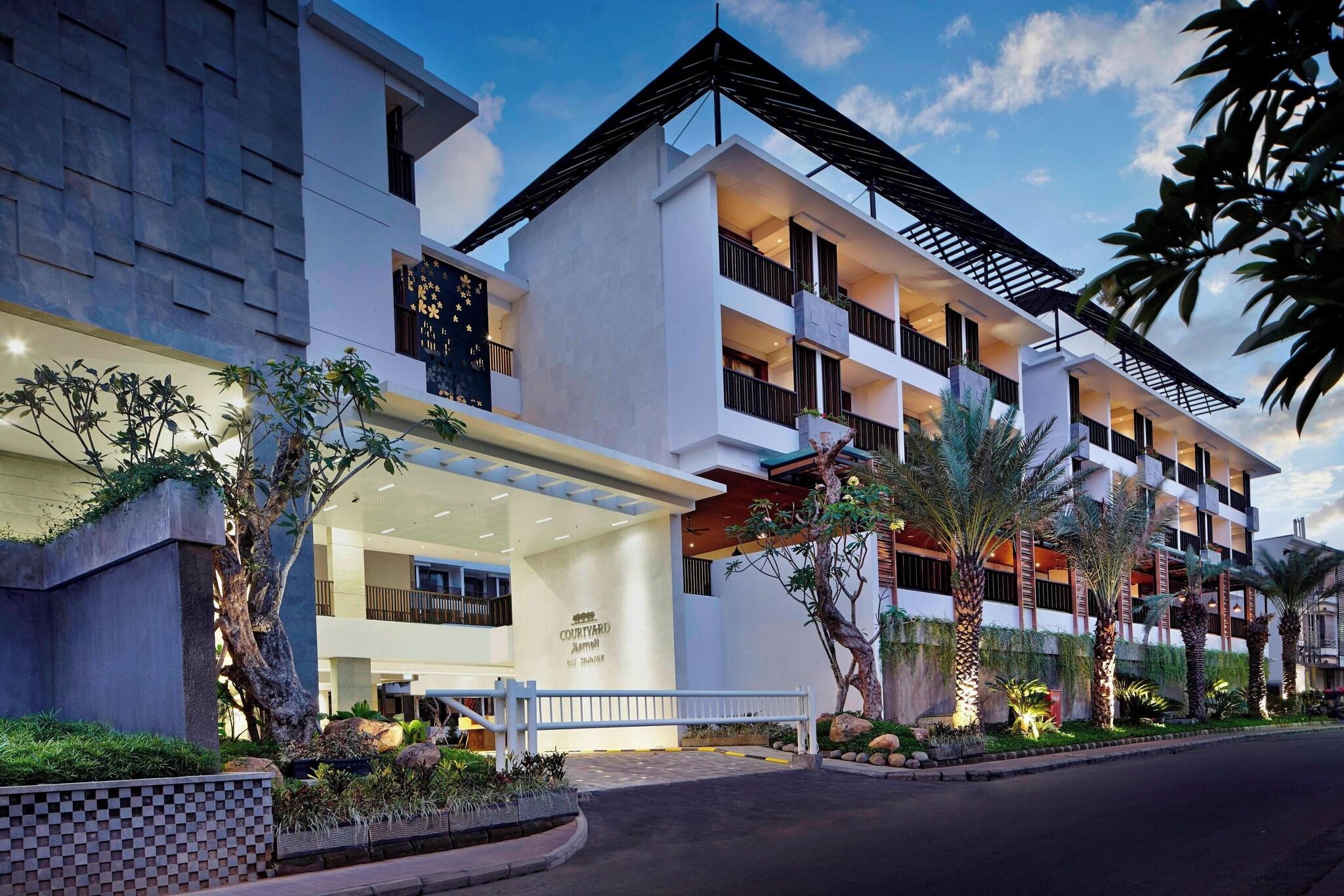 Stay in style at Courtyard Bali Seminyak Resort