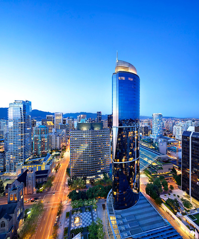 Stay in style at Sheraton Vancouver Wall Centre