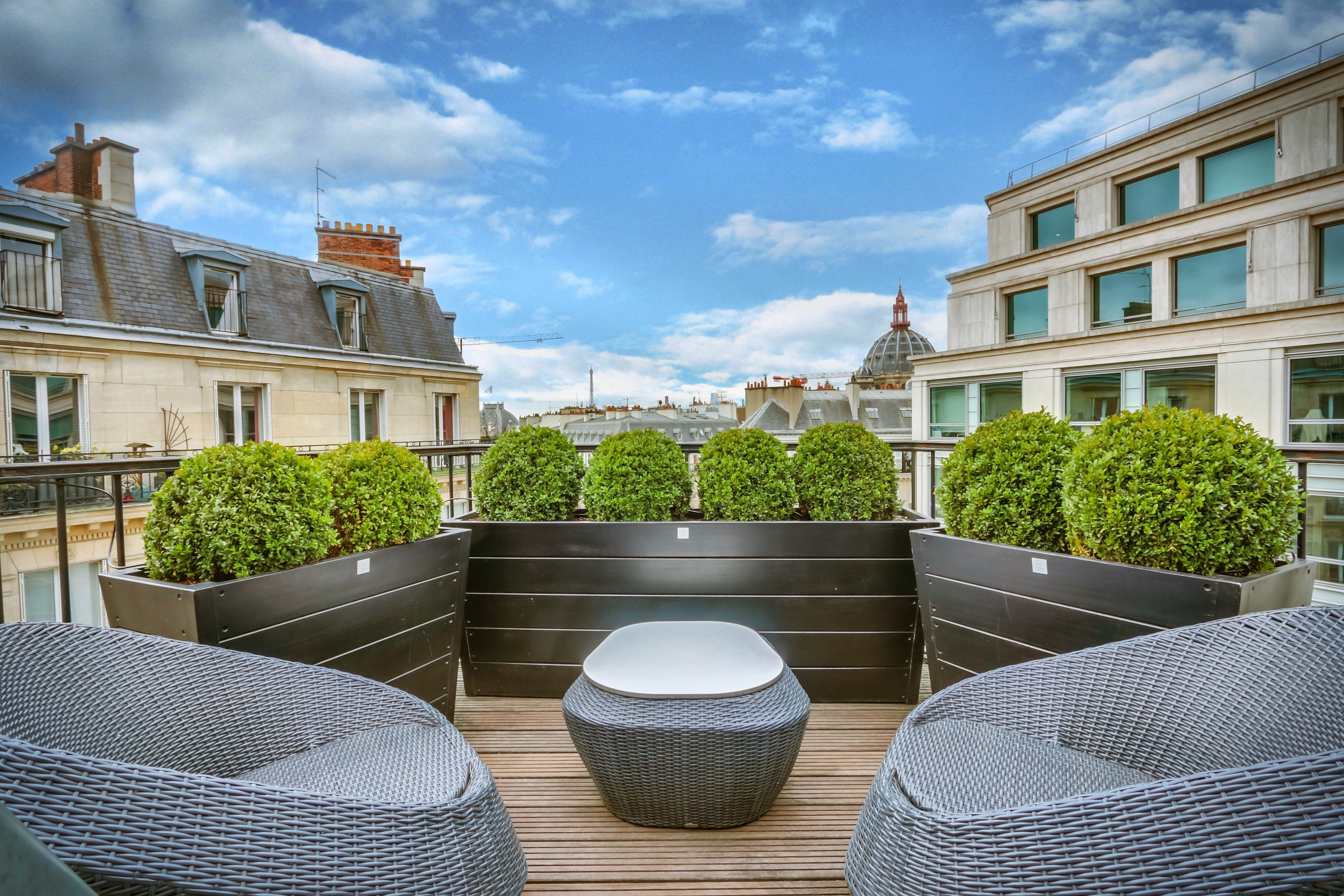 Stay in style at Hotel Le 12