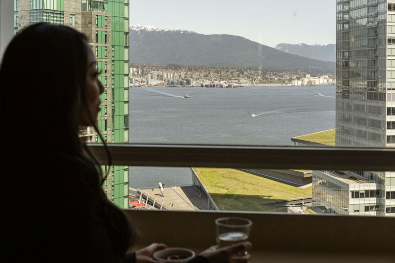 Stay in style at Marriott Pinnacle Downtown Vancouver