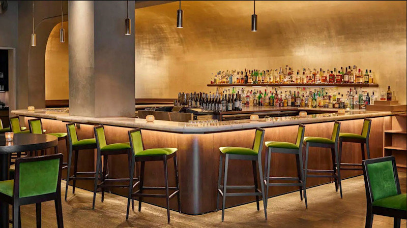 Stay in style at Ambassador Chicago