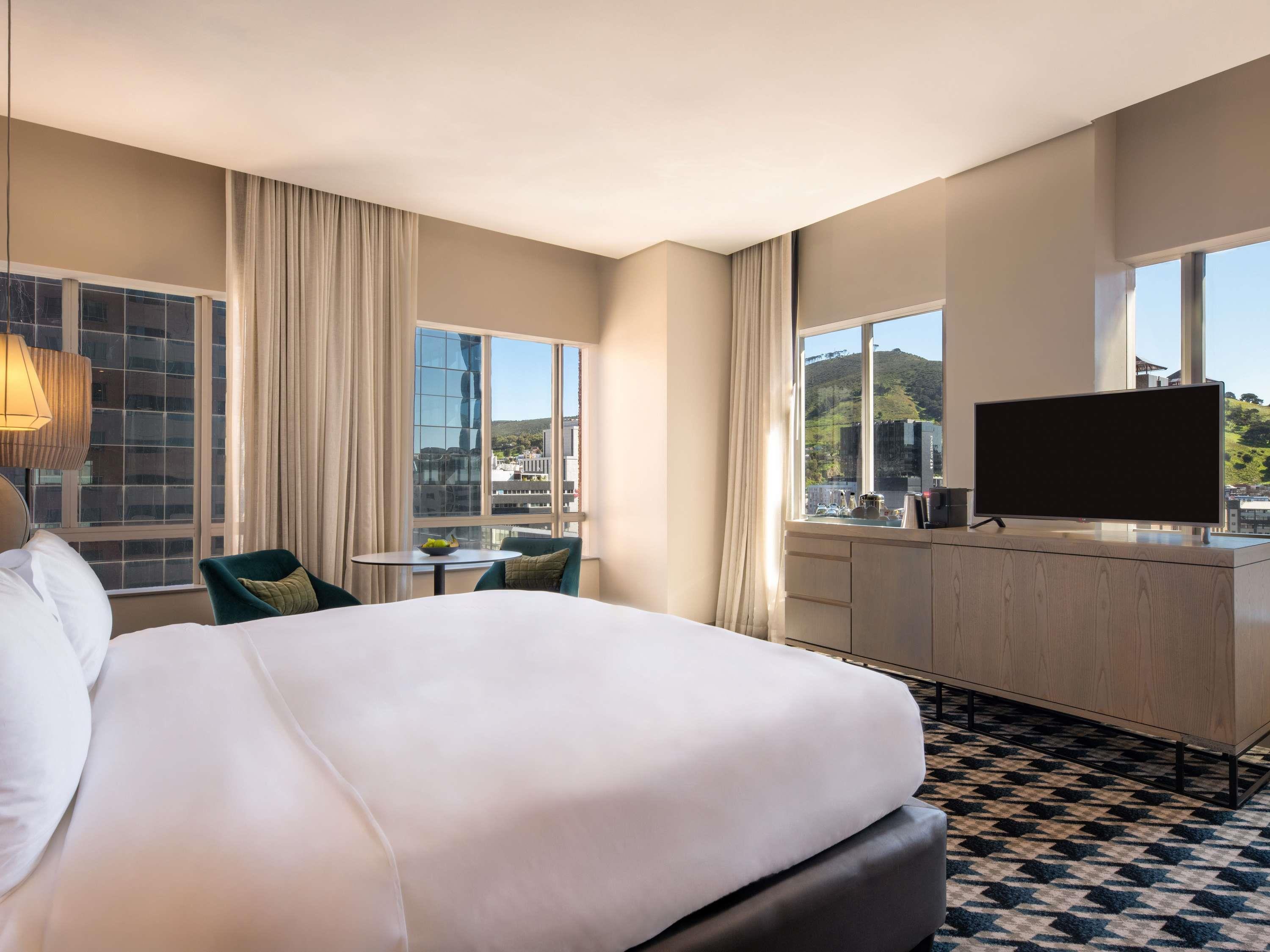 Stay in style at Pullman Cape Town City Centre