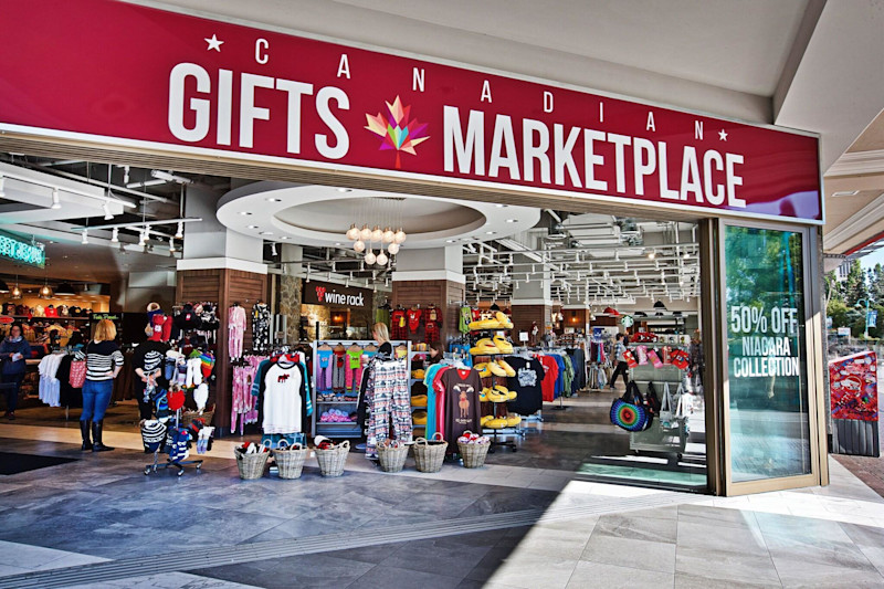 Stay in style at Sheraton Fallsview Hotel