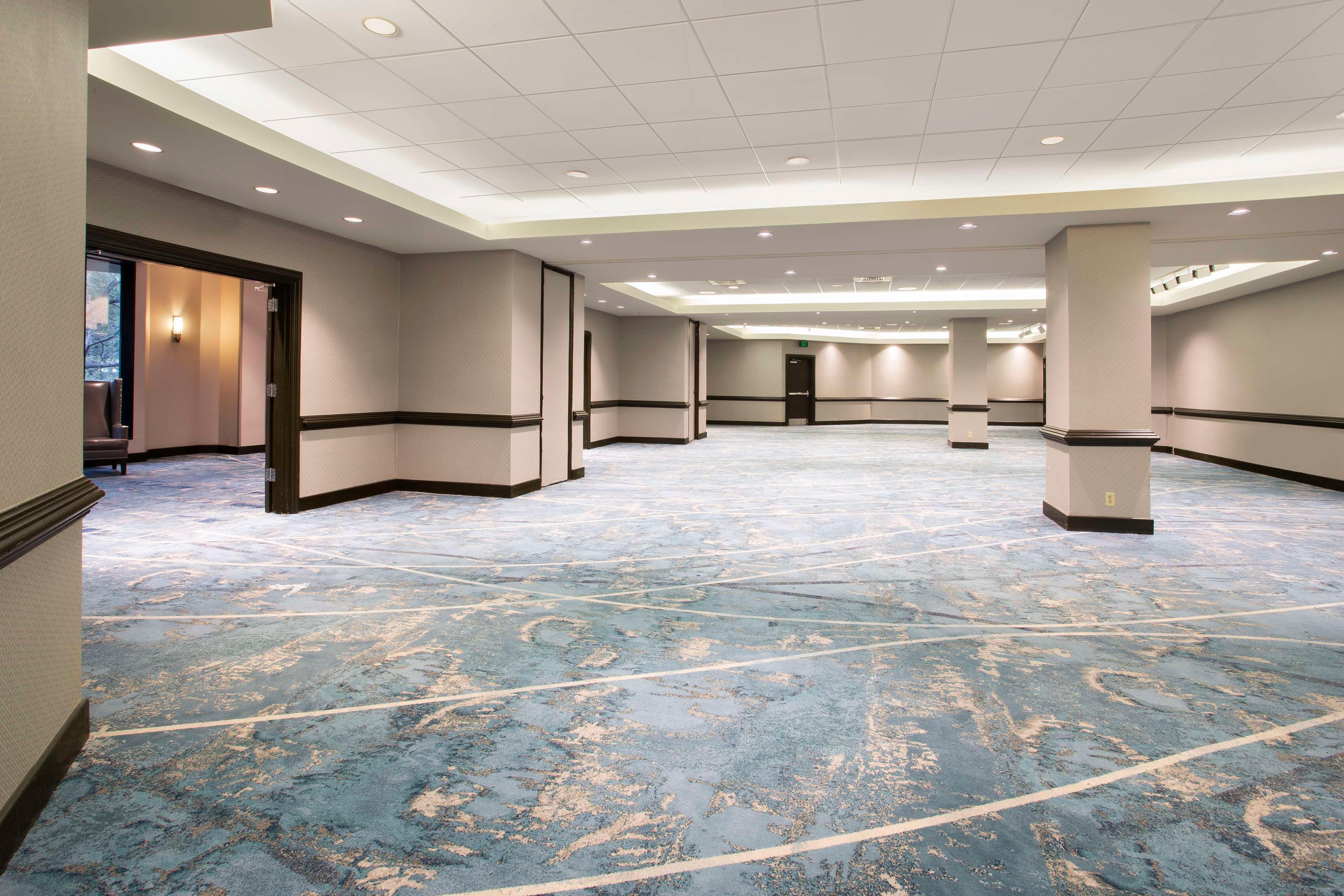 Stay in style at Hilton Tampa Downtown