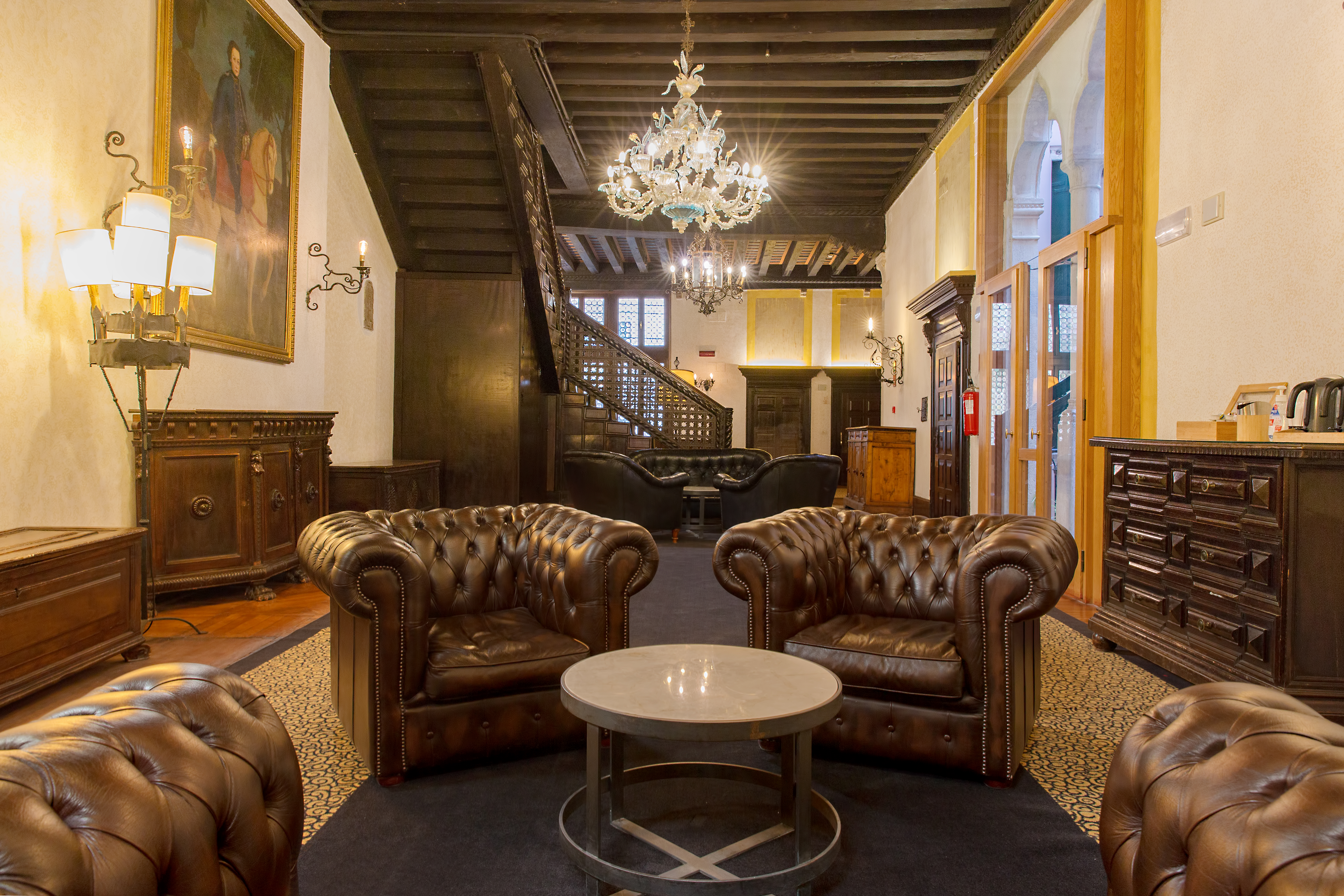 Stay in style at Hotel Saturnia & International